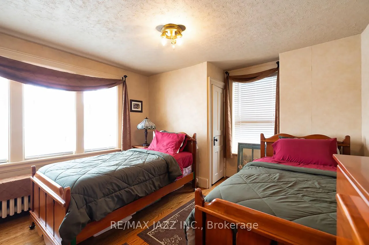 Photo 31 of 22 Francis Street, Kawartha Lakes, Lindsay — HOMEH