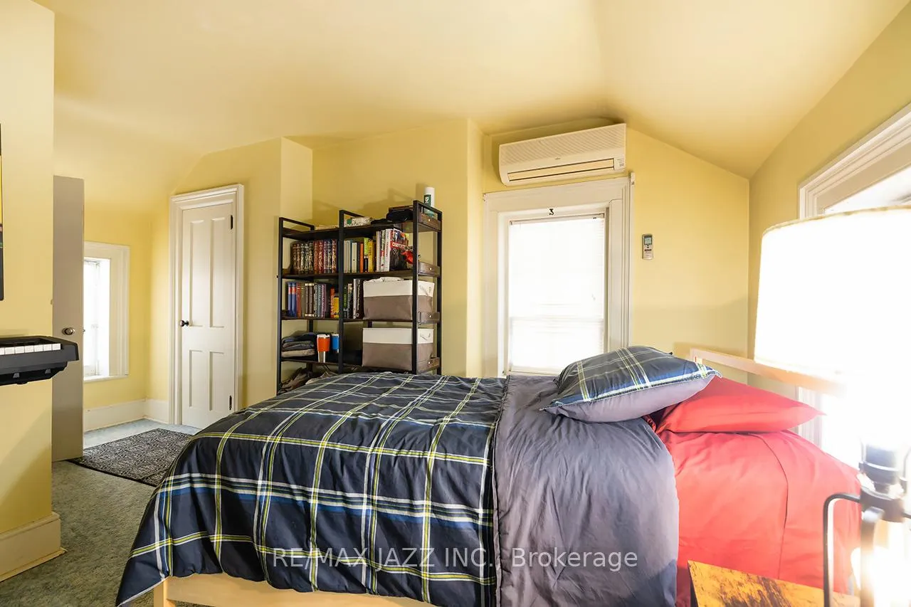 Photo 36 of 22 Francis Street, Kawartha Lakes, Lindsay — HOMEH