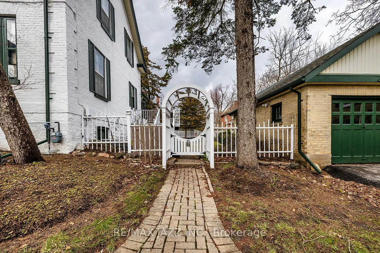 Photo 49 of 22 Francis Street, Kawartha Lakes, Lindsay — HOMEH
