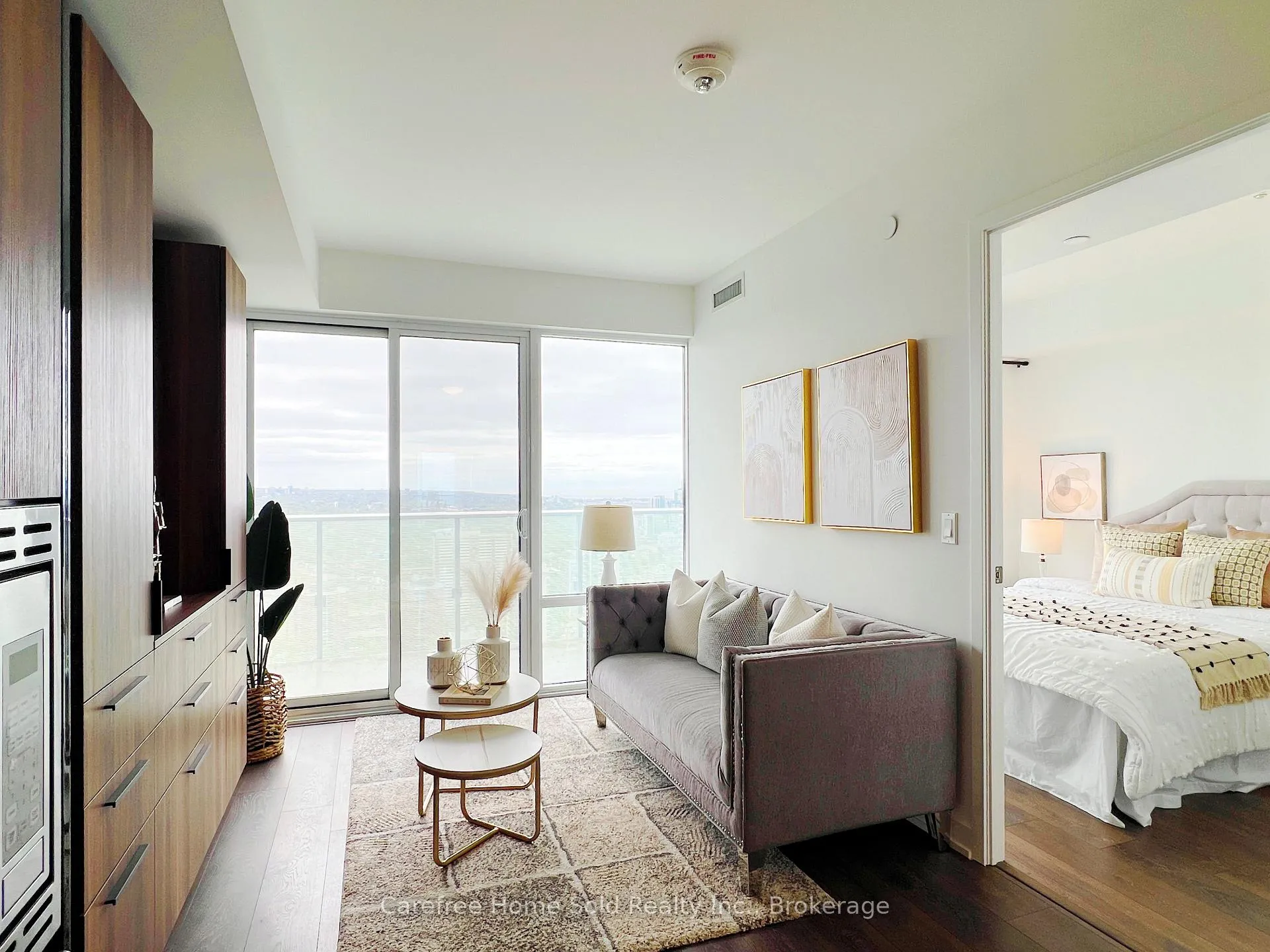 Photo 3 of Unit 4207, 501 Yonge Street, Toronto, Church-Yonge Corridor — HOMEH