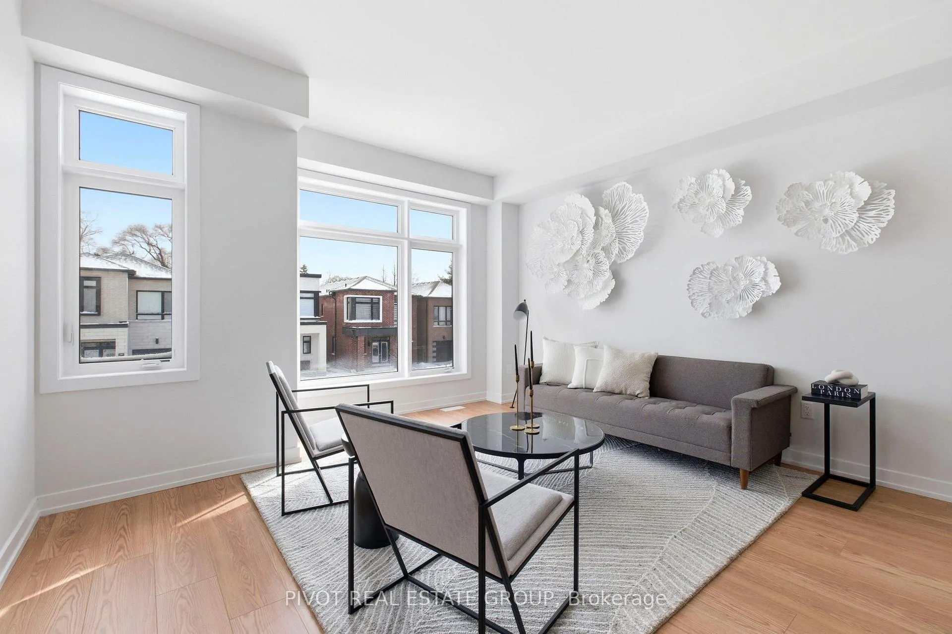 Photo 16 of 30 Danielle Moore Circle, Scarborough, Bendale — HOMEH