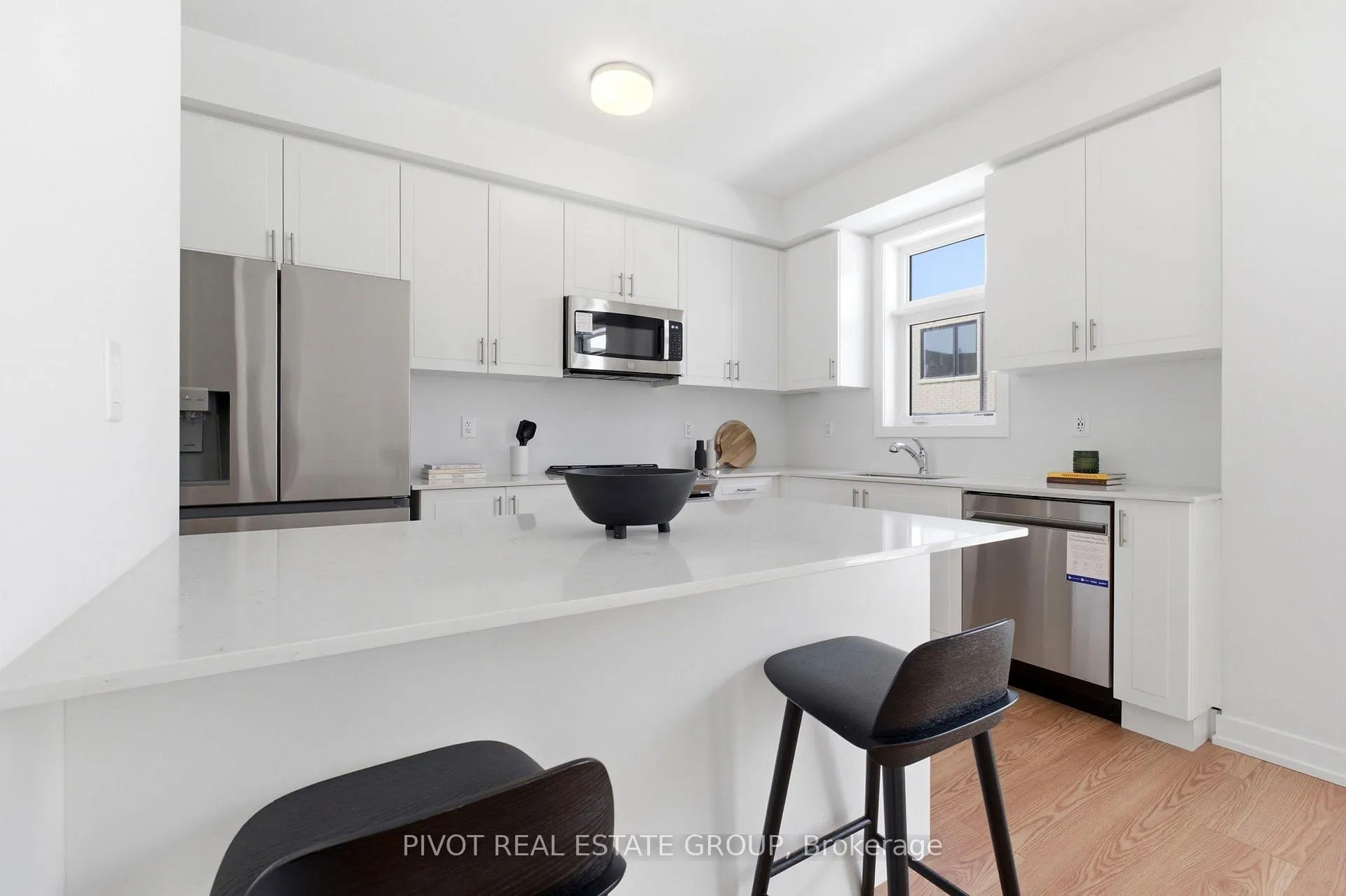 Photo 18 of 30 Danielle Moore Circle, Scarborough, Bendale — HOMEH