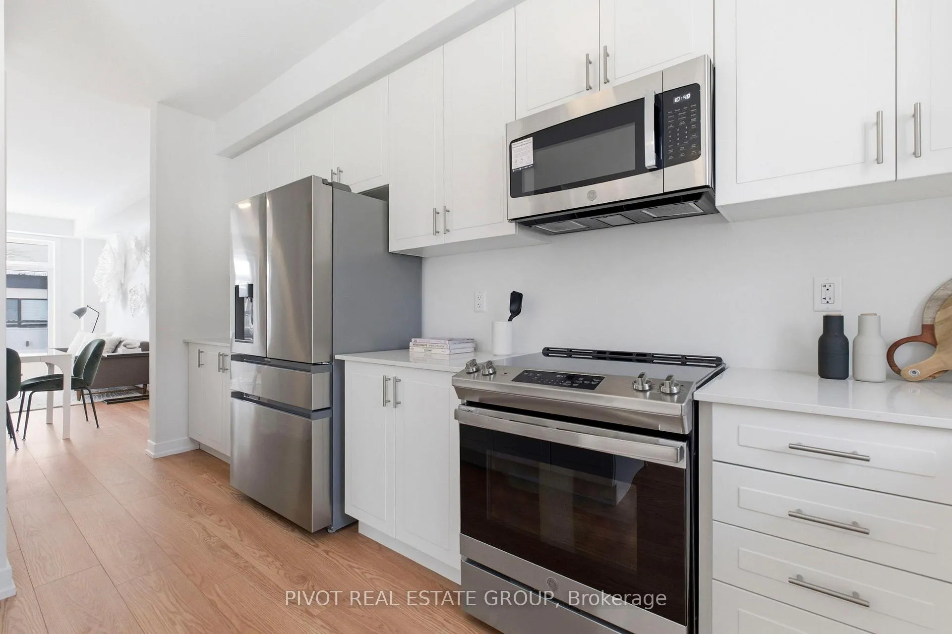 Photo 23 of 30 Danielle Moore Circle, Scarborough, Bendale — HOMEH