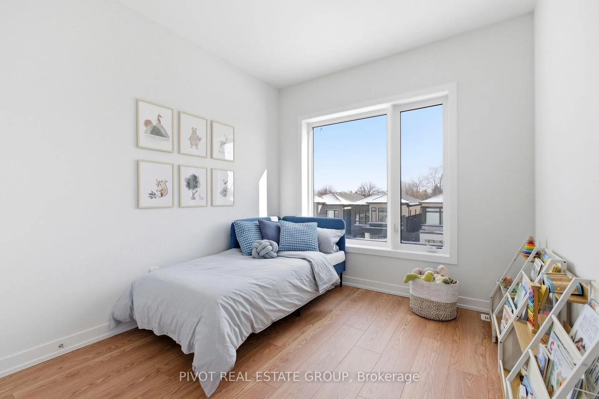 Photo 30 of 30 Danielle Moore Circle, Scarborough, Bendale — HOMEH