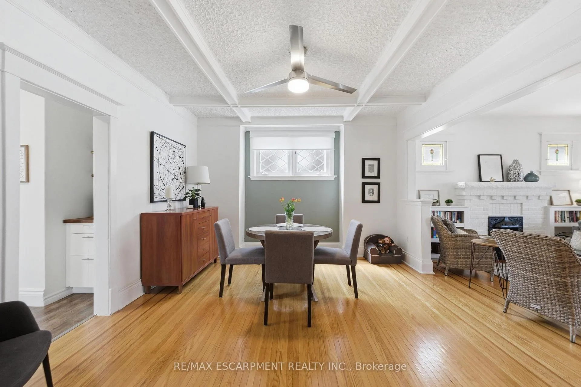 Photo 10 of 199 Kensington Avenue S, Hamilton, Delta — HOMEH