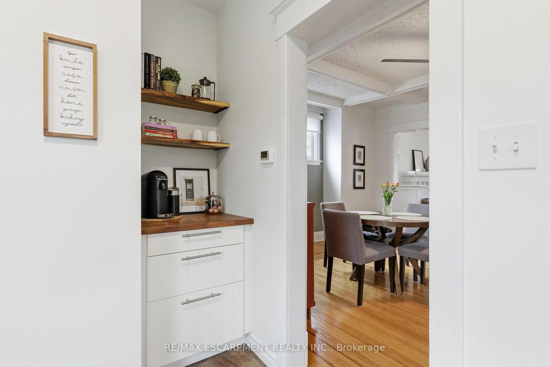 Photo 15 of 199 Kensington Avenue S, Hamilton, Delta — HOMEH