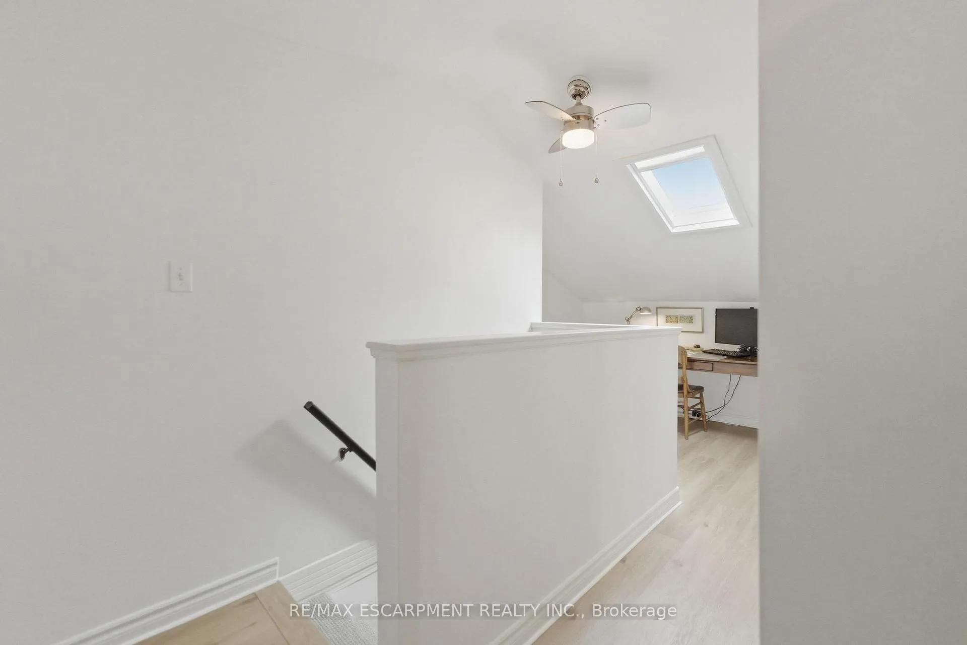Photo 20 of 199 Kensington Avenue S, Hamilton, Delta — HOMEH