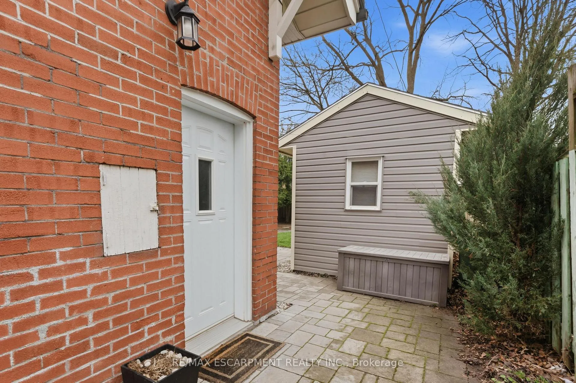Photo 34 of 199 Kensington Avenue S, Hamilton, Delta — HOMEH