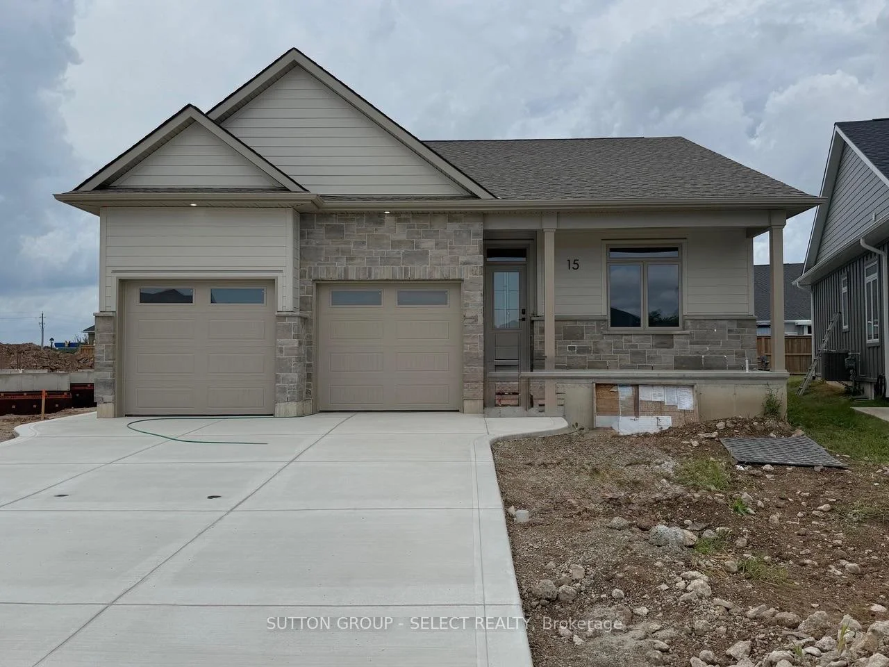 Photo of 15 Lois Court
