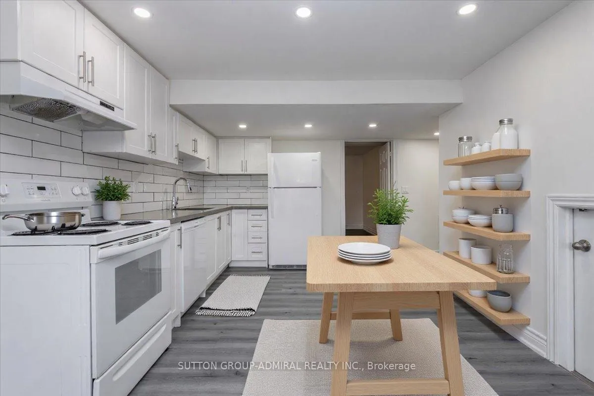 Photo 6 of 104 Marsellus Drive, Barrie, Holly — HOMEH