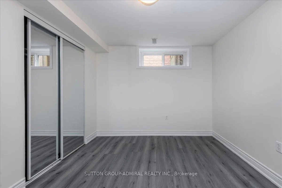 Photo 8 of 104 Marsellus Drive, Barrie, Holly — HOMEH