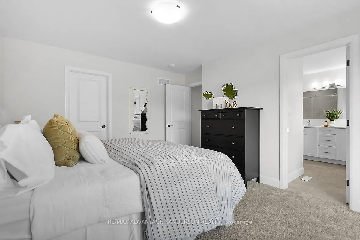 Photo 27 of 171 Bowman Drive, Middlesex Centre, Ilderton — HOMEH