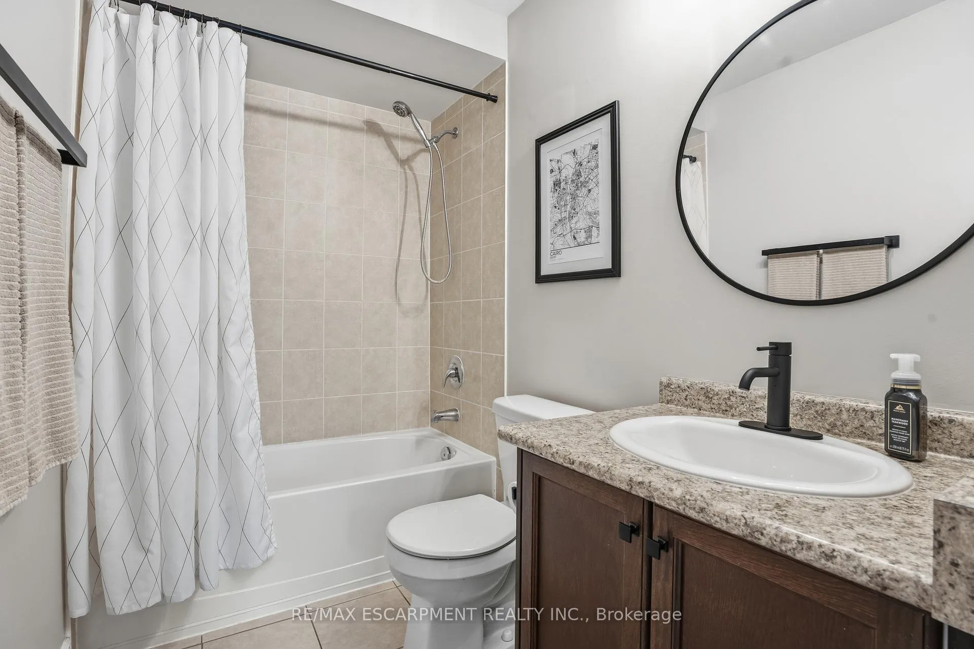 Photo 6 of Unit 68, 4823 Thomas Alton Boulevard, Burlington, Alton — HOMEH
