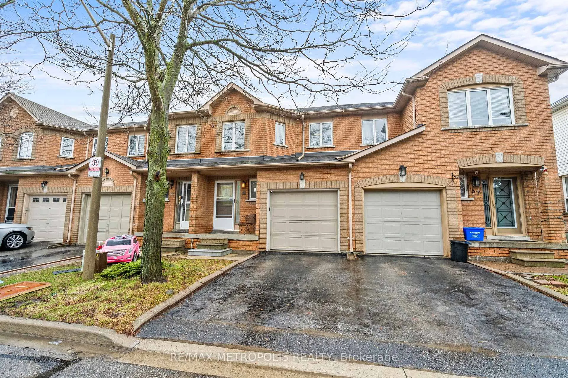 Photo 1 of Unit 59, 200 Cresthaven Road, Brampton, Snelgrove — HOMEH