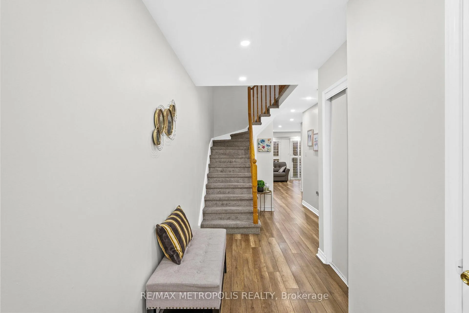 Photo 5 of Unit 59, 200 Cresthaven Road, Brampton, Snelgrove — HOMEH