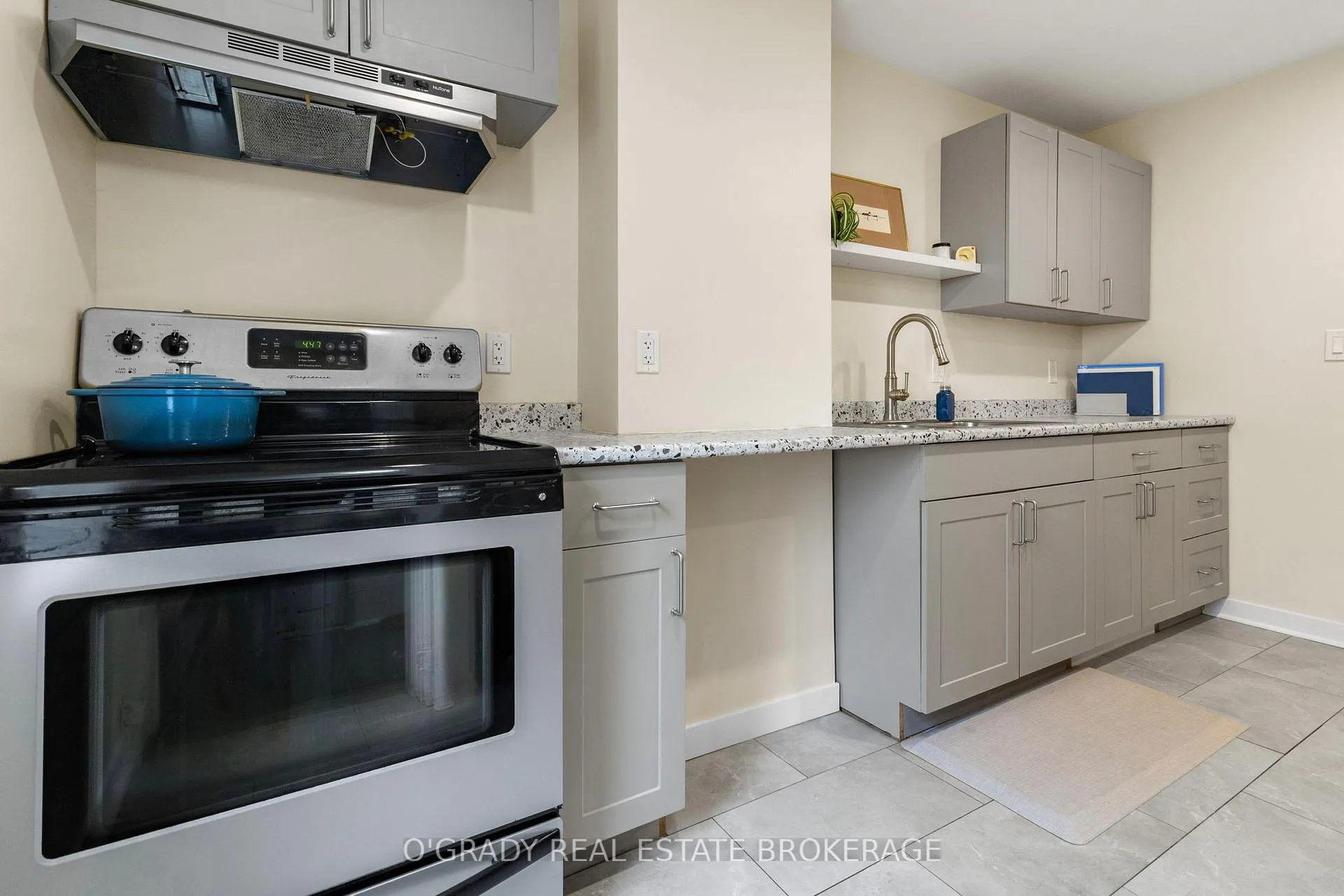 Photo 21 of 26 Brouse Drive E, South Dundas, Iroquois — HOMEH