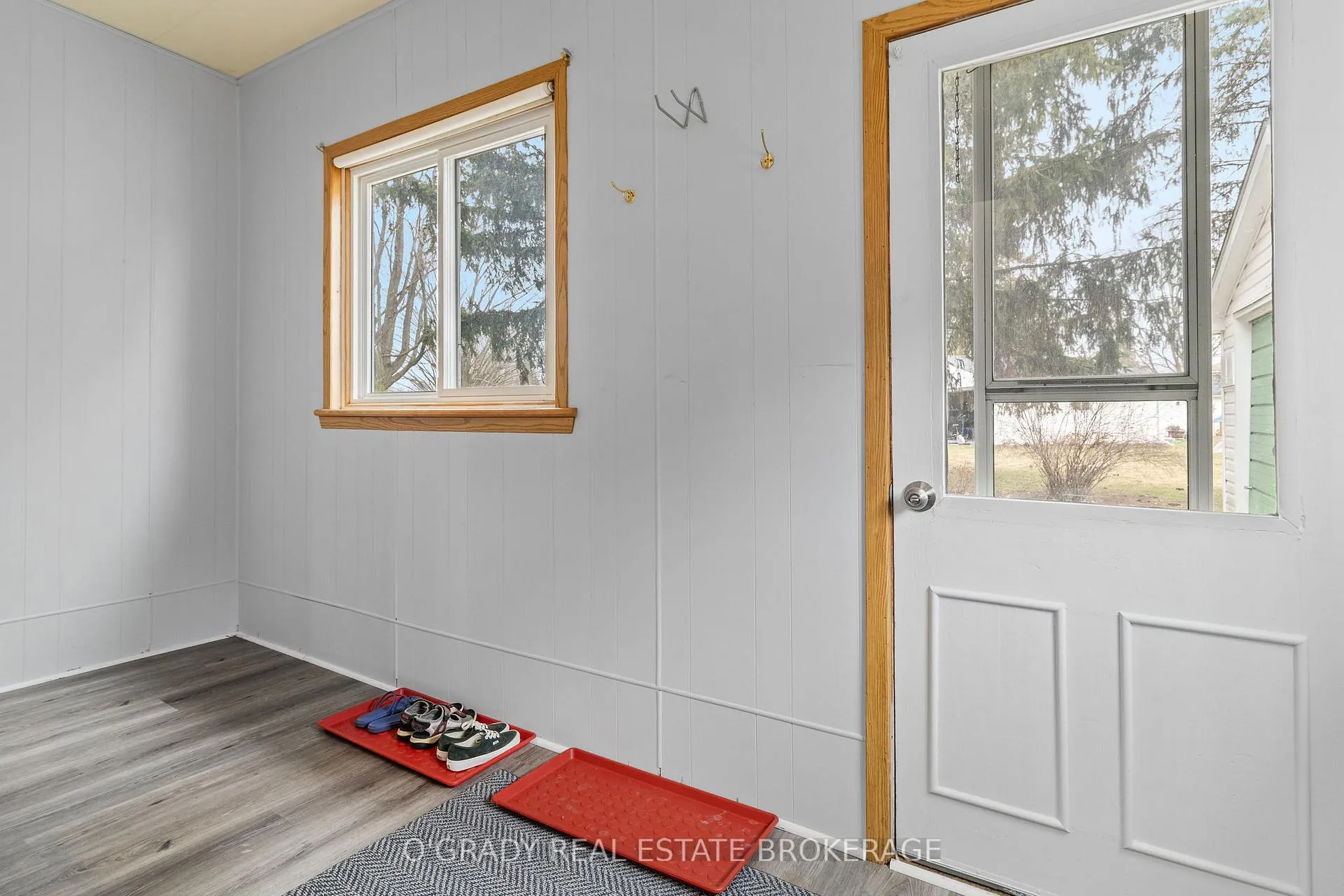 Photo 27 of 26 Brouse Drive E, South Dundas, Iroquois — HOMEH