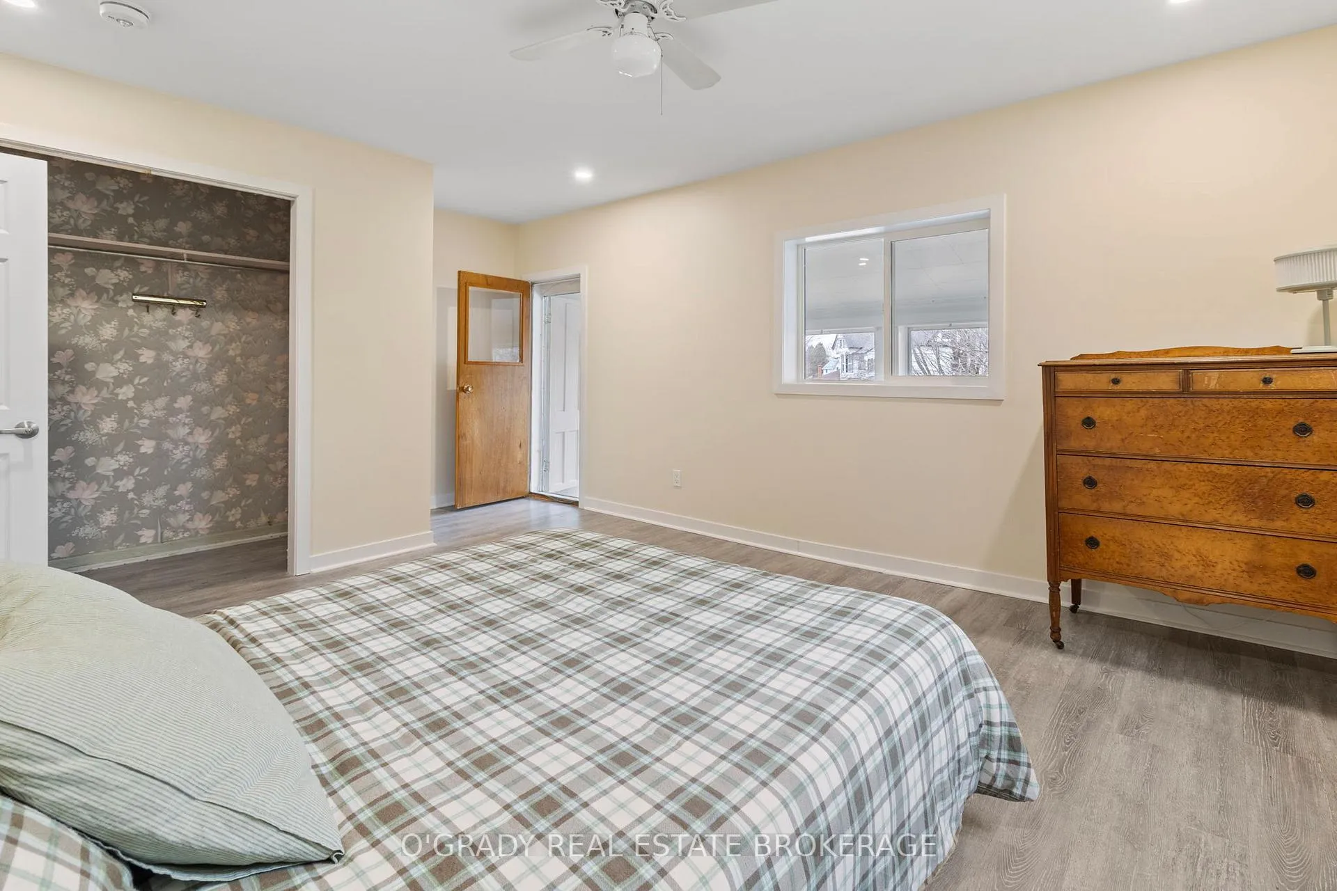 Photo 30 of 26 Brouse Drive E, South Dundas, Iroquois — HOMEH