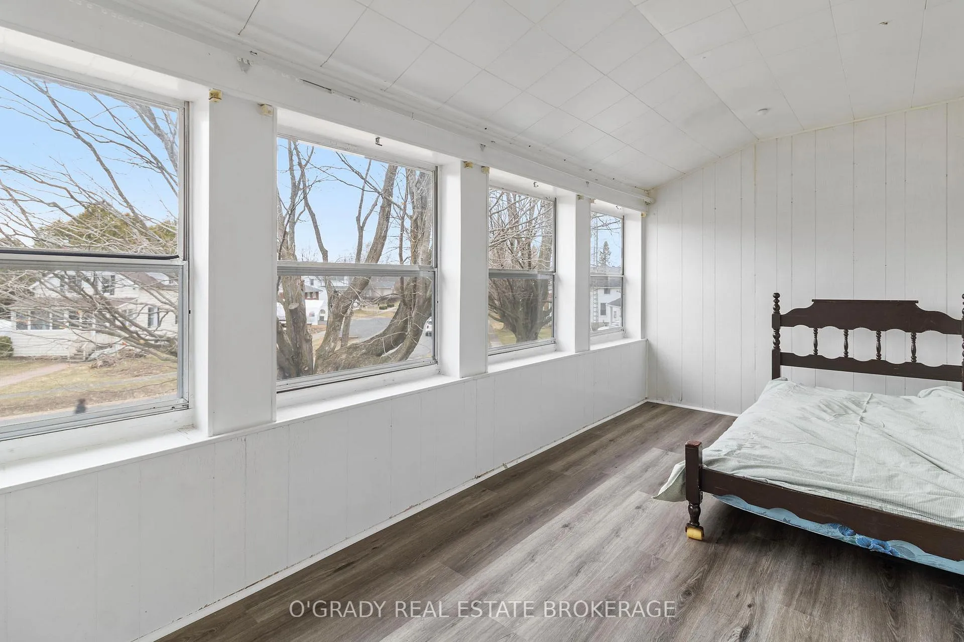 Photo 36 of 26 Brouse Drive E, South Dundas, Iroquois — HOMEH