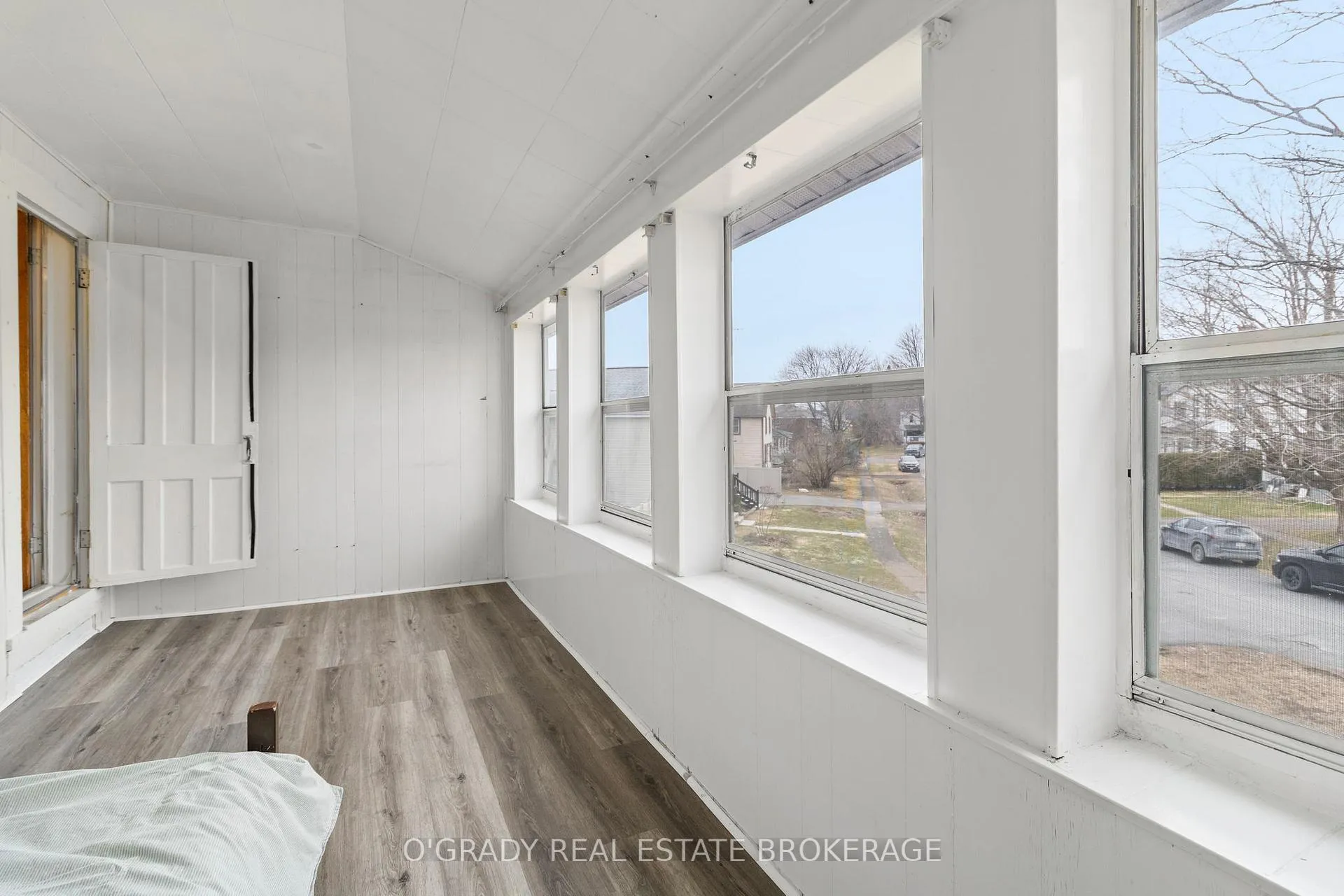 Photo 37 of 26 Brouse Drive E, South Dundas, Iroquois — HOMEH