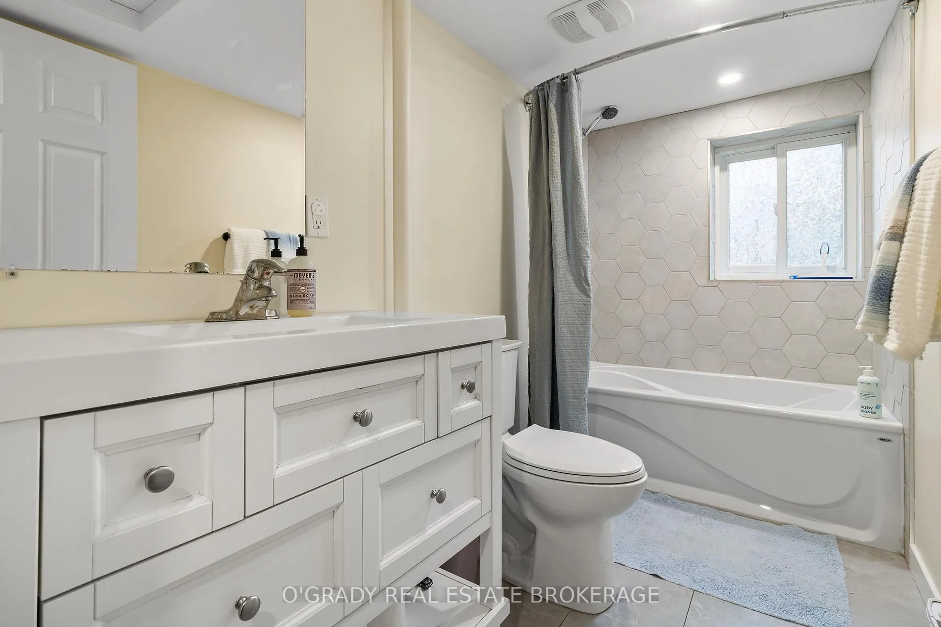 Photo 38 of 26 Brouse Drive E, South Dundas, Iroquois — HOMEH