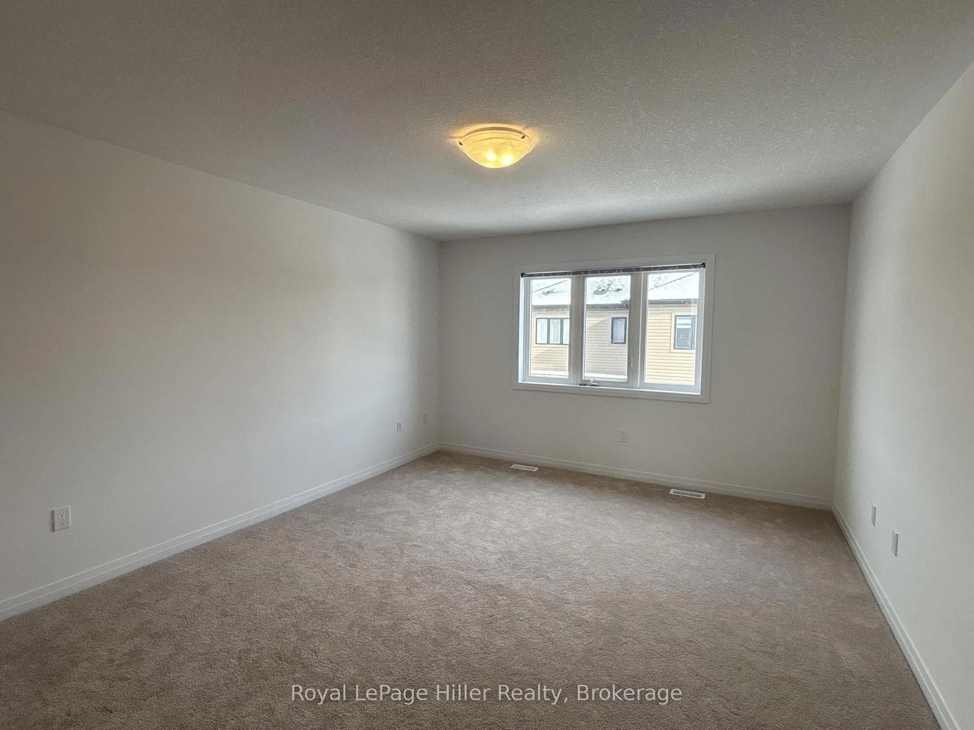 Photo 8 of 105 Manuel Street, Stratford — HOMEH