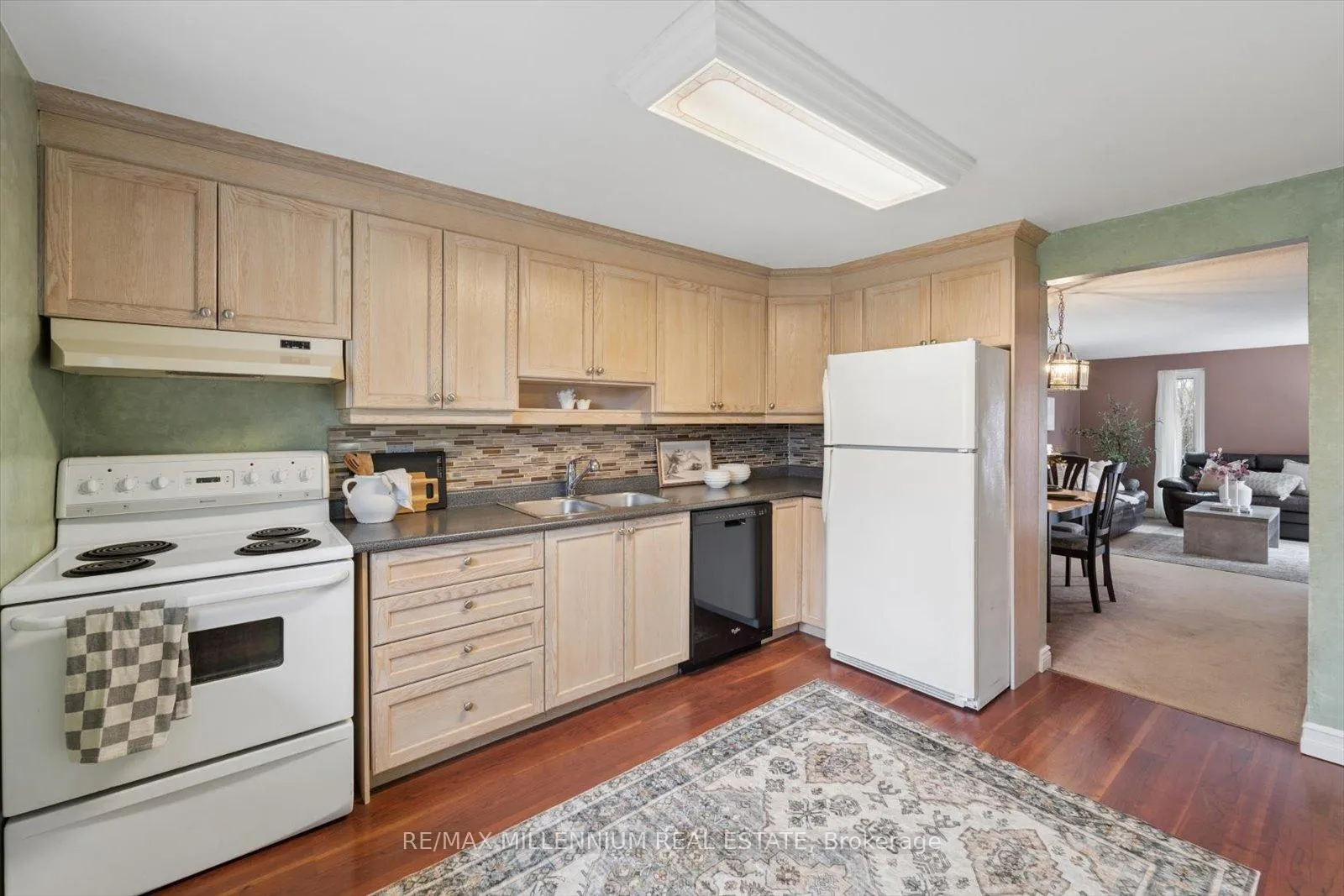 Photo 9 of 127 Rands Road, Ajax, South West — HOMEH