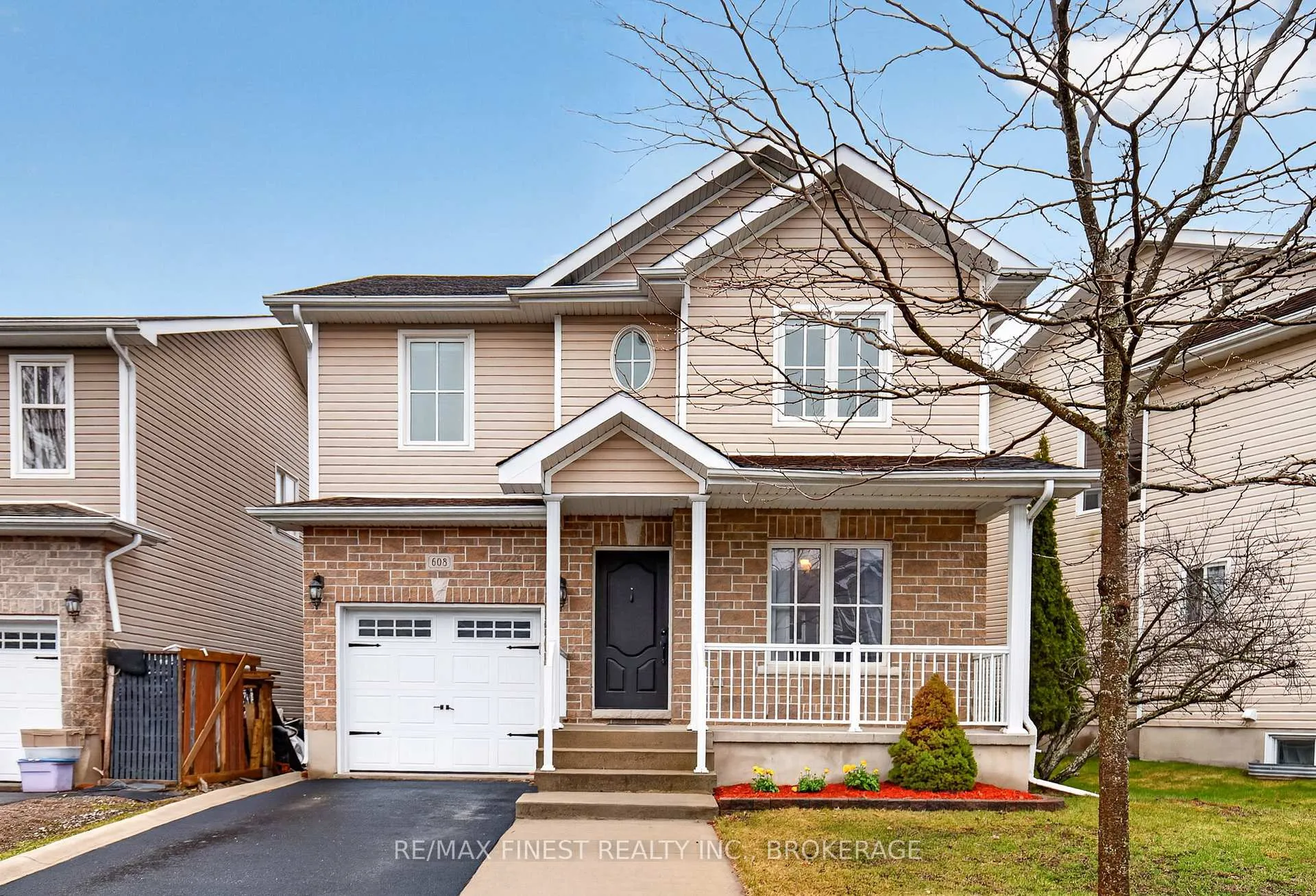 Photo 4 of 608 Walters Street, Kingston, Kingston East (Incl Barret Crt) — HOMEH
