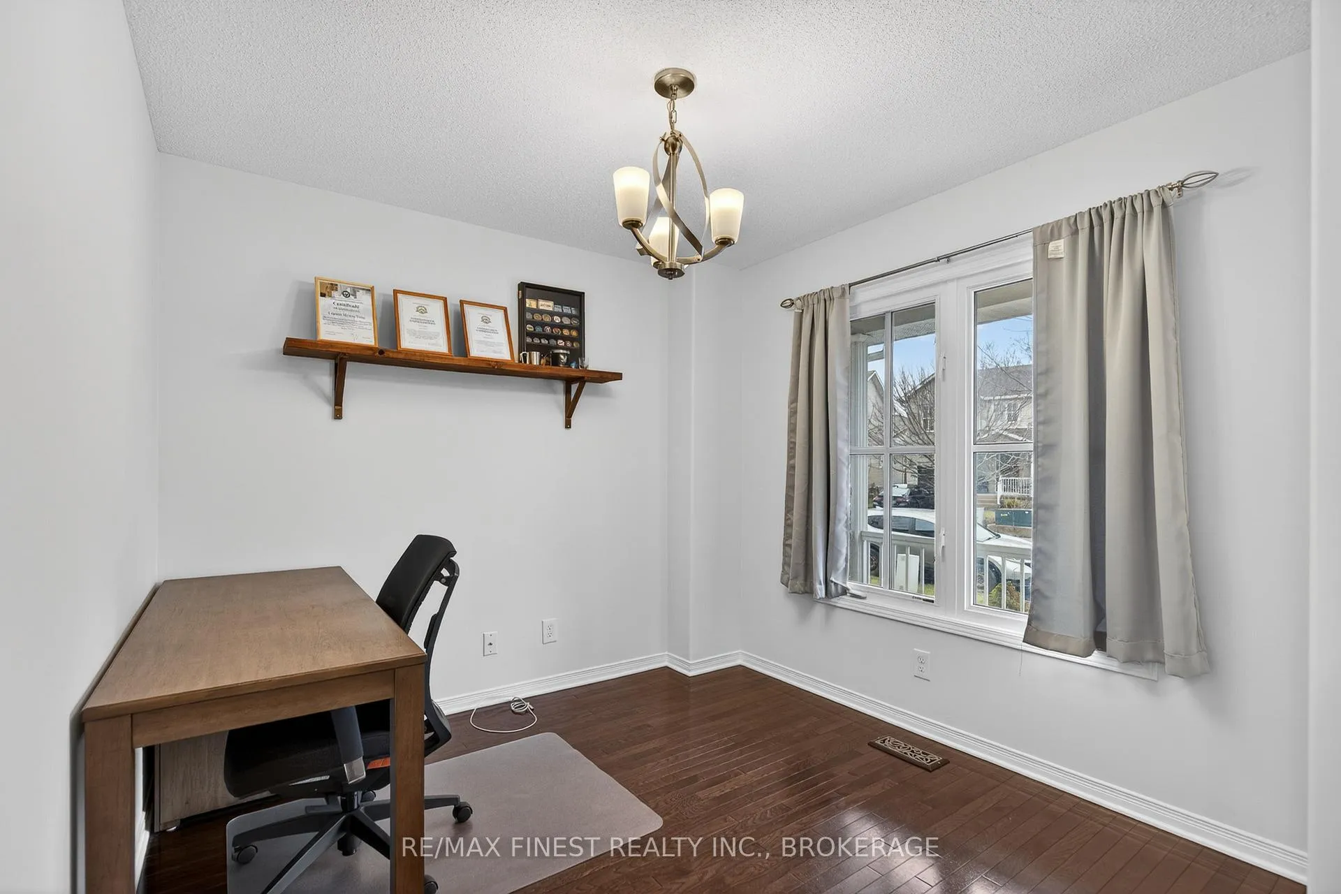 Photo 9 of 608 Walters Street, Kingston, Kingston East (Incl Barret Crt) — HOMEH
