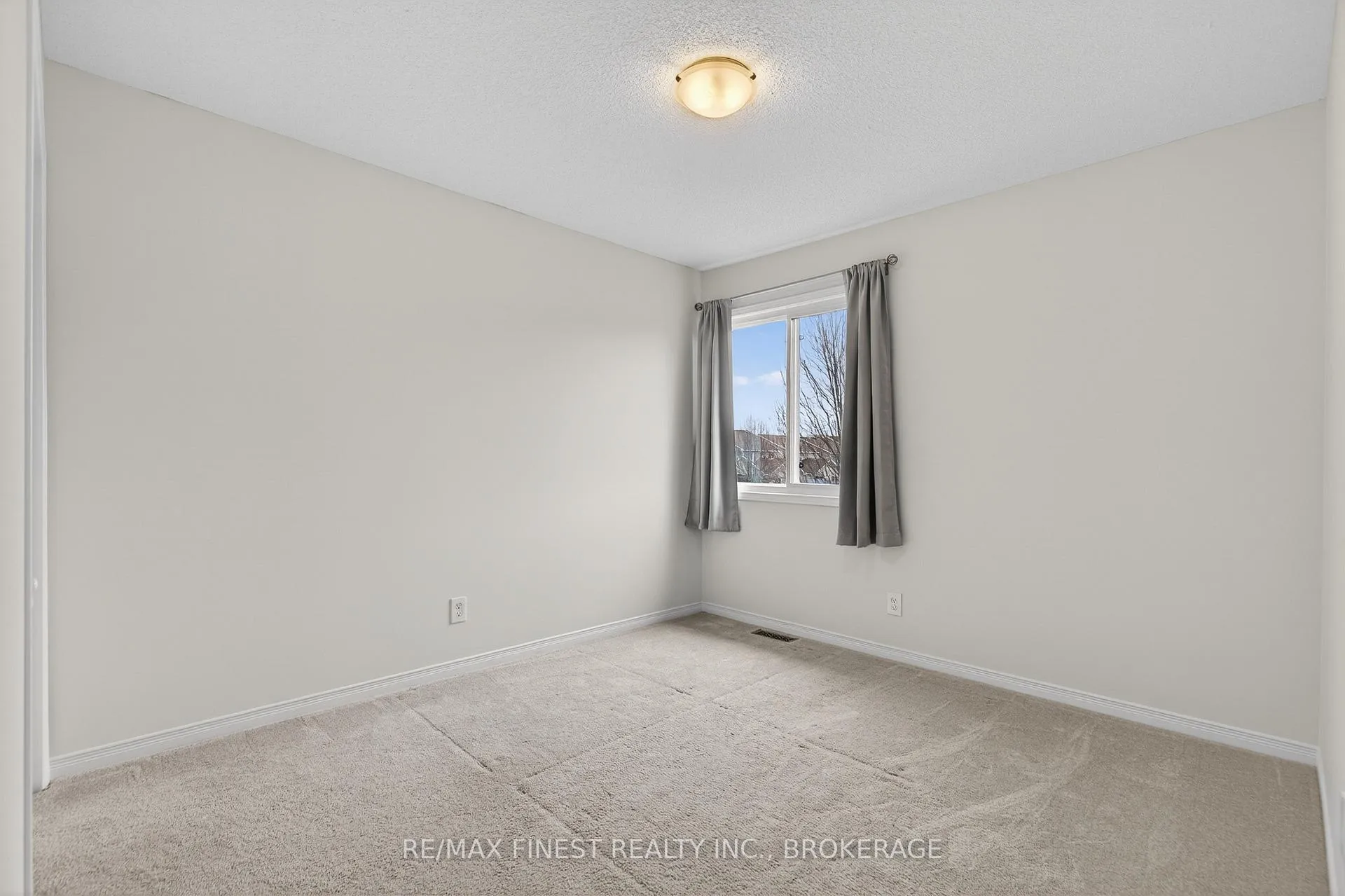 Photo 27 of 608 Walters Street, Kingston, Kingston East (Incl Barret Crt) — HOMEH