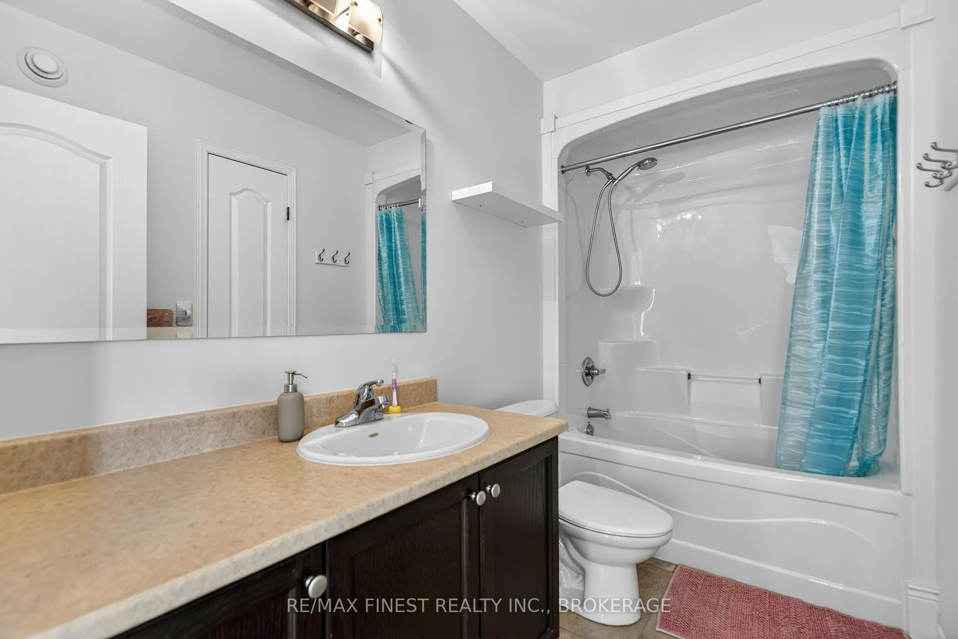 Photo 28 of 608 Walters Street, Kingston, Kingston East (Incl Barret Crt) — HOMEH