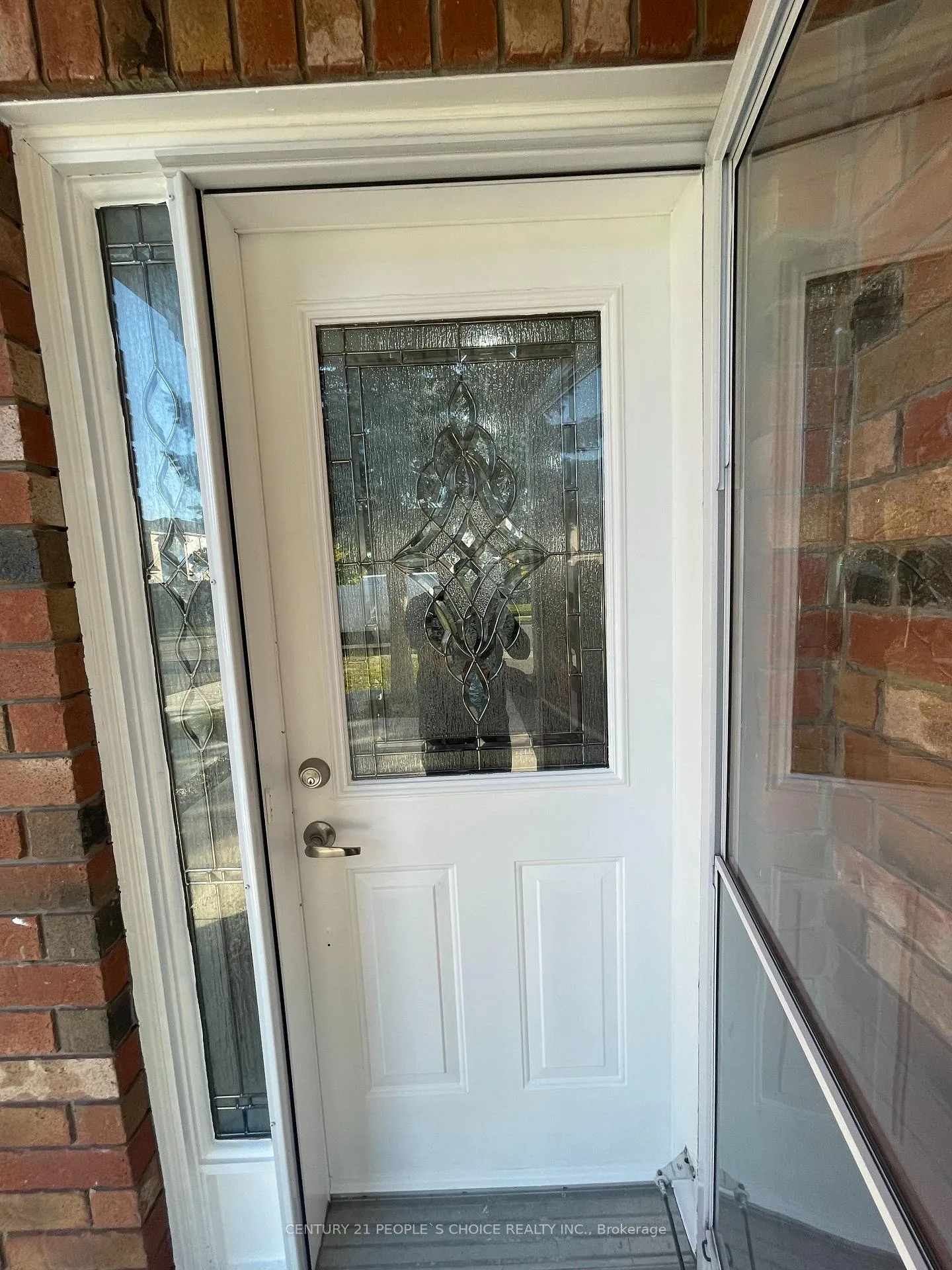 Photo 6 of Unit Upper, 169 Willow Park Drive, Brampton, Sandringham-Wellington — HOMEH