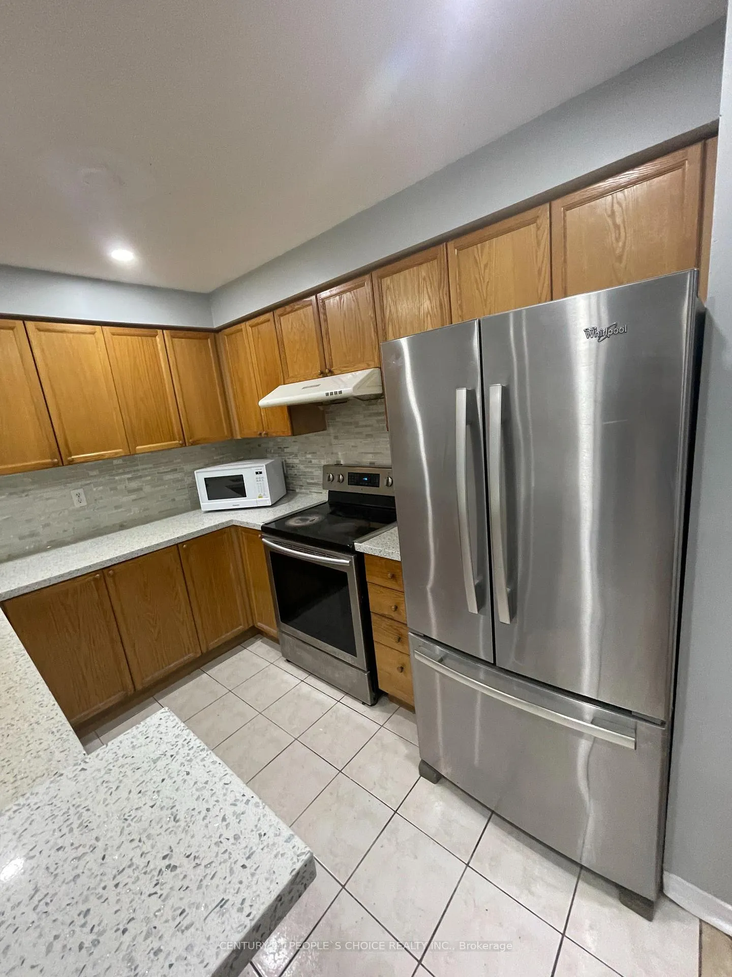 Photo 9 of Unit Upper, 169 Willow Park Drive, Brampton, Sandringham-Wellington — HOMEH