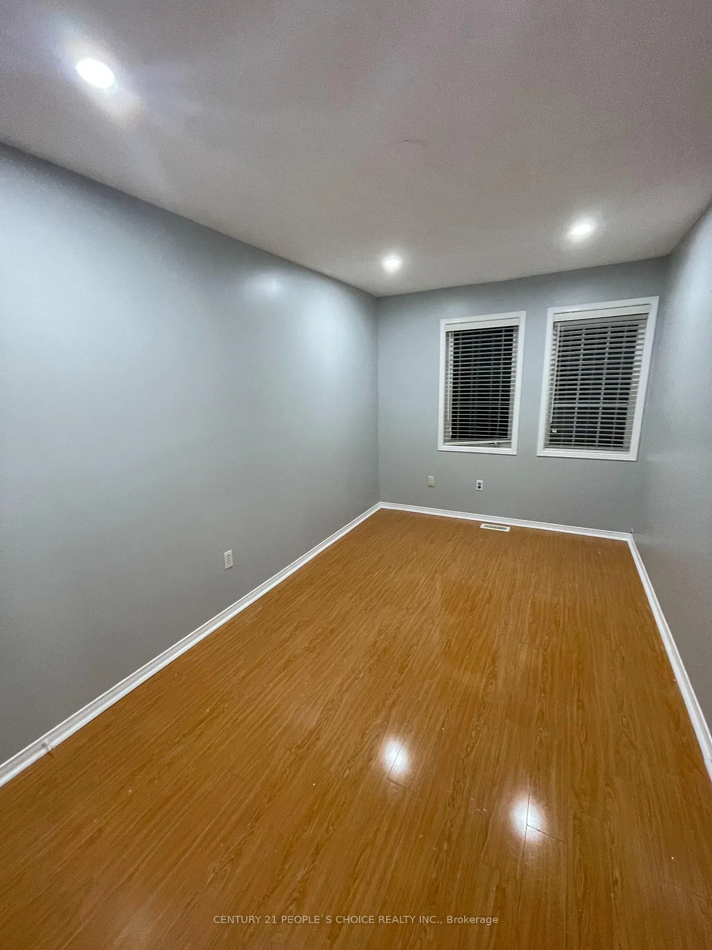 Photo 28 of Unit Upper, 169 Willow Park Drive, Brampton, Sandringham-Wellington — HOMEH