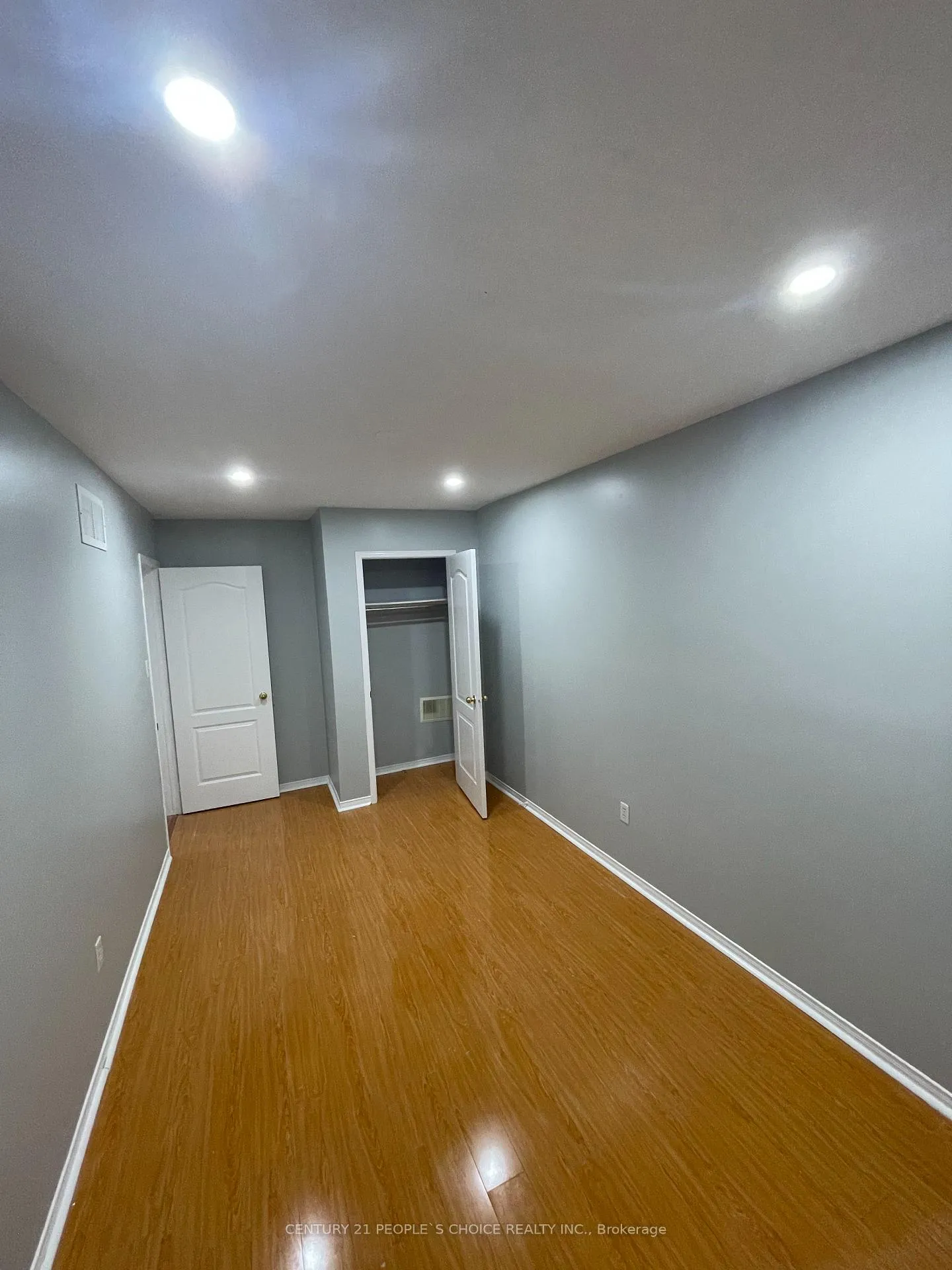 Photo 29 of Unit Upper, 169 Willow Park Drive, Brampton, Sandringham-Wellington — HOMEH