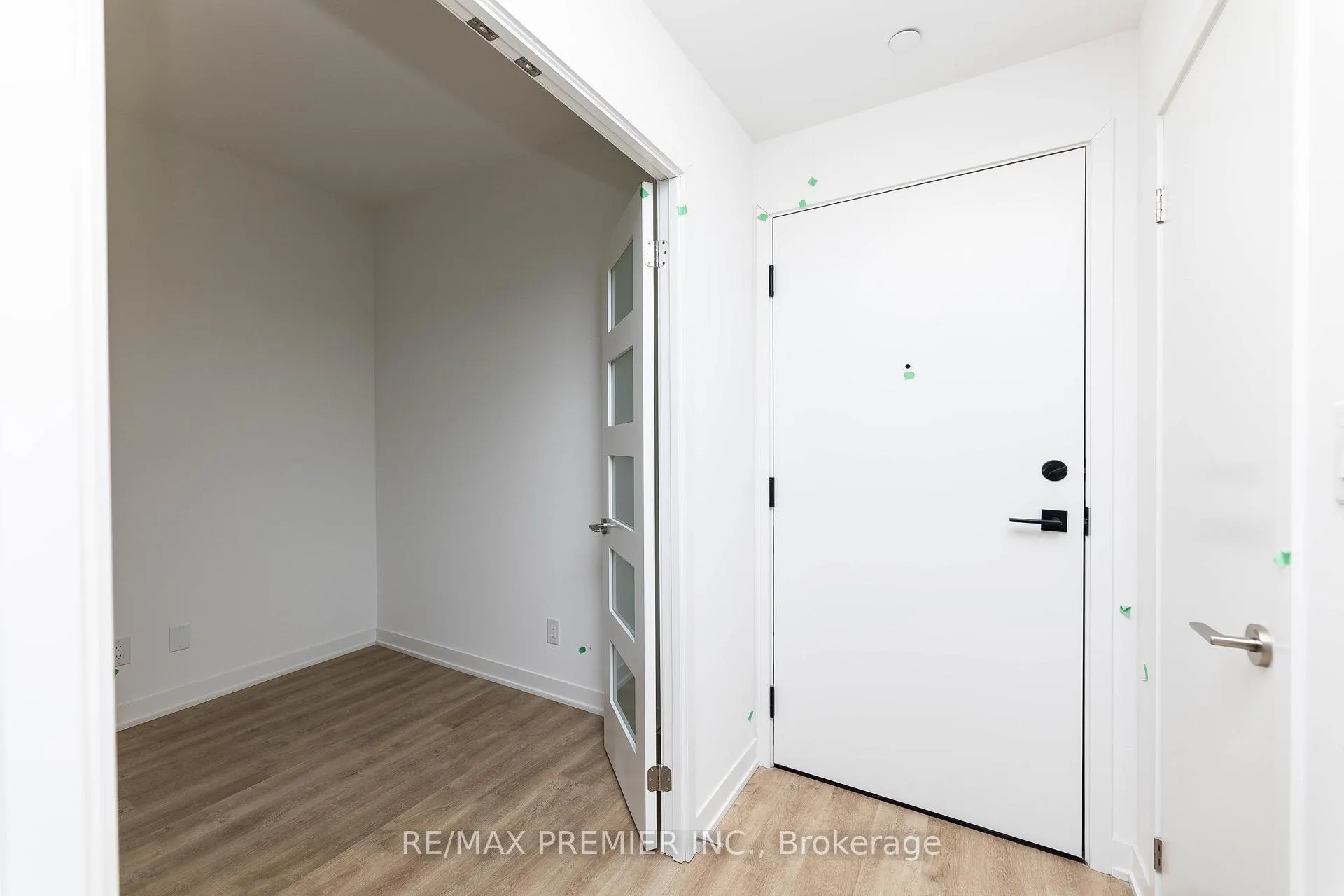 Photo 5 of Unit 622A, 8119 Birchmount Road, Markham, Unionville — HOMEH