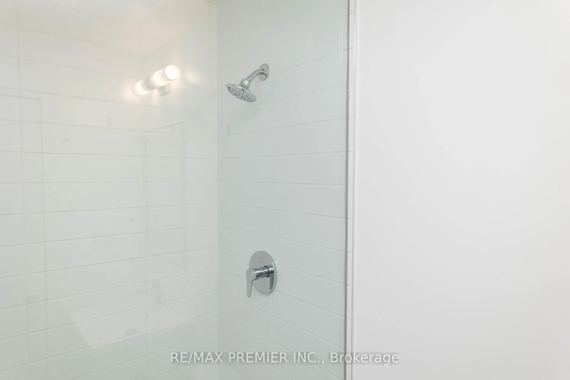 Photo 32 of Unit 622A, 8119 Birchmount Road, Markham, Unionville — HOMEH