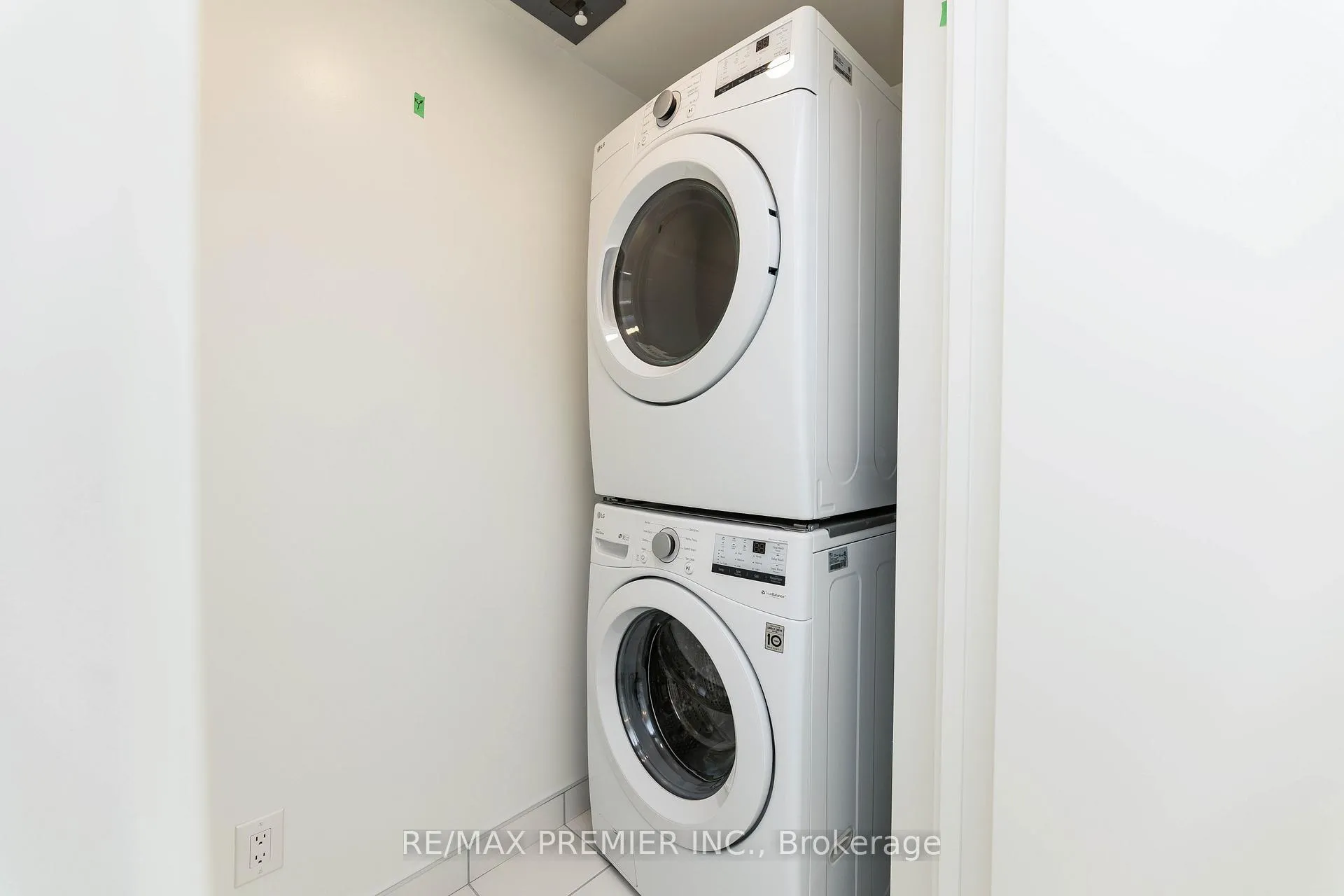 Photo 34 of Unit 622A, 8119 Birchmount Road, Markham, Unionville — HOMEH