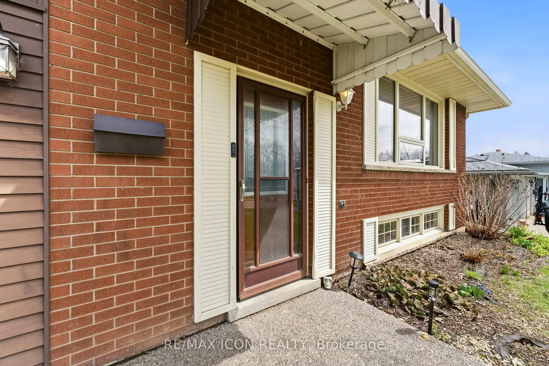 Photo 4 of 13 Greenwood Drive, Wilmot — HOMEH