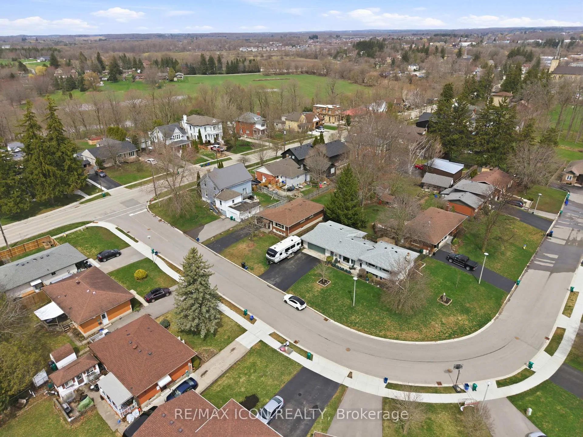 Photo 33 of 13 Greenwood Drive, Wilmot — HOMEH