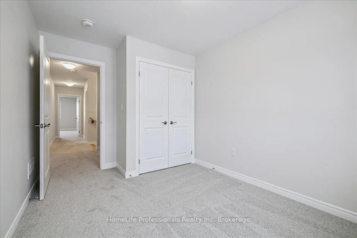 Photo 33 of 101 Elvira Way, Thorold, Rolling Meadows — HOMEH