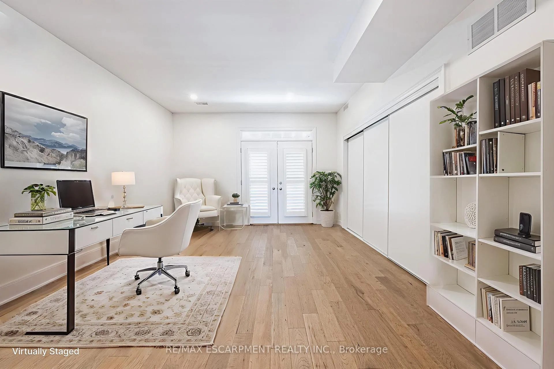 Photo 27 of Unit 6, 111 Wilson Street E, Hamilton, Ancaster — HOMEH