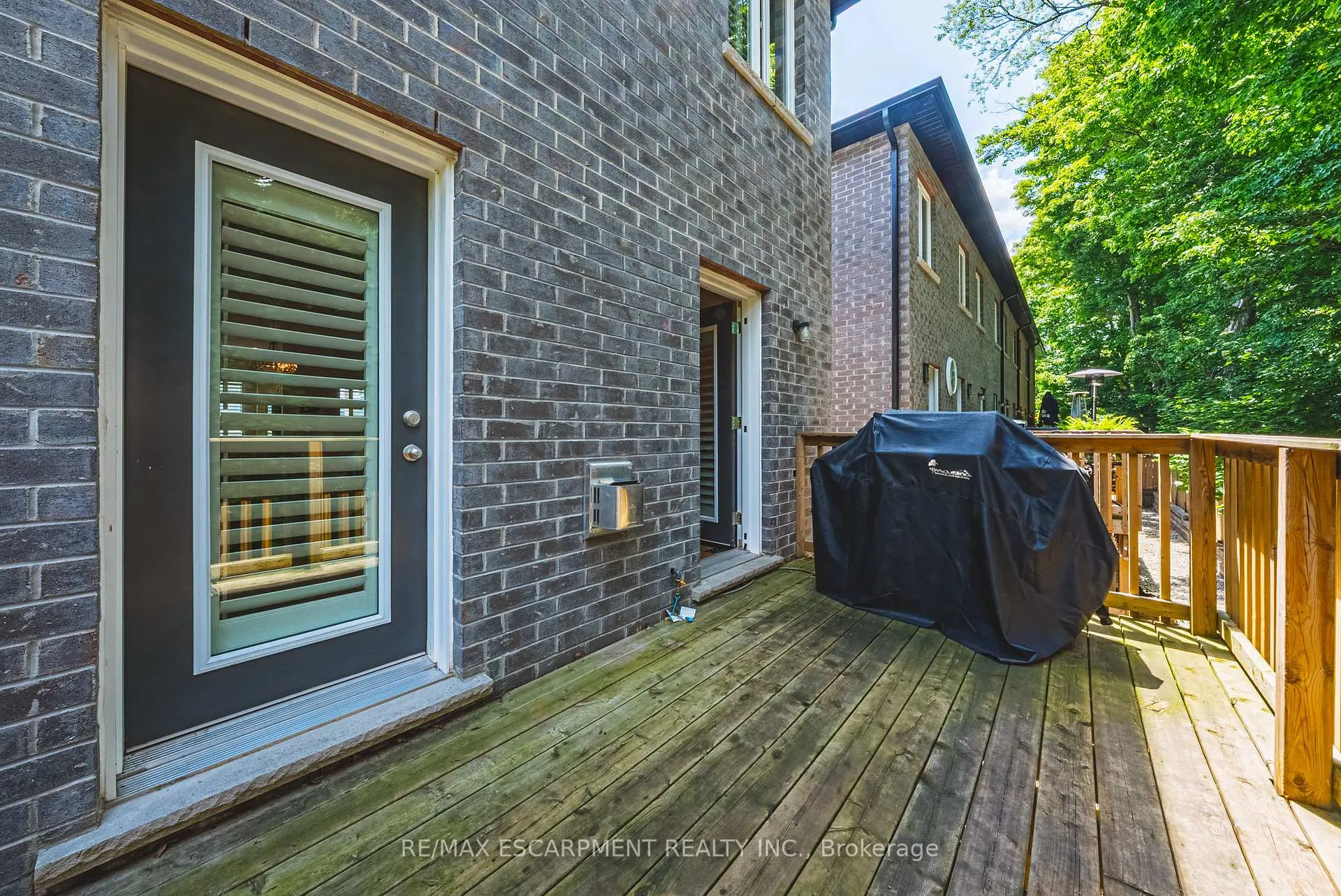 Photo 31 of Unit 6, 111 Wilson Street E, Hamilton, Ancaster — HOMEH