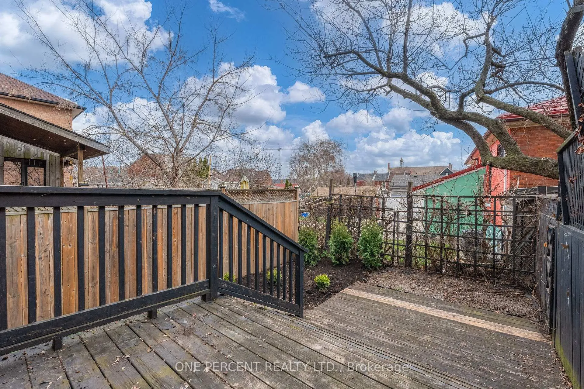 Photo 31 of 198 Bay Street N, Hamilton, Central — HOMEH
