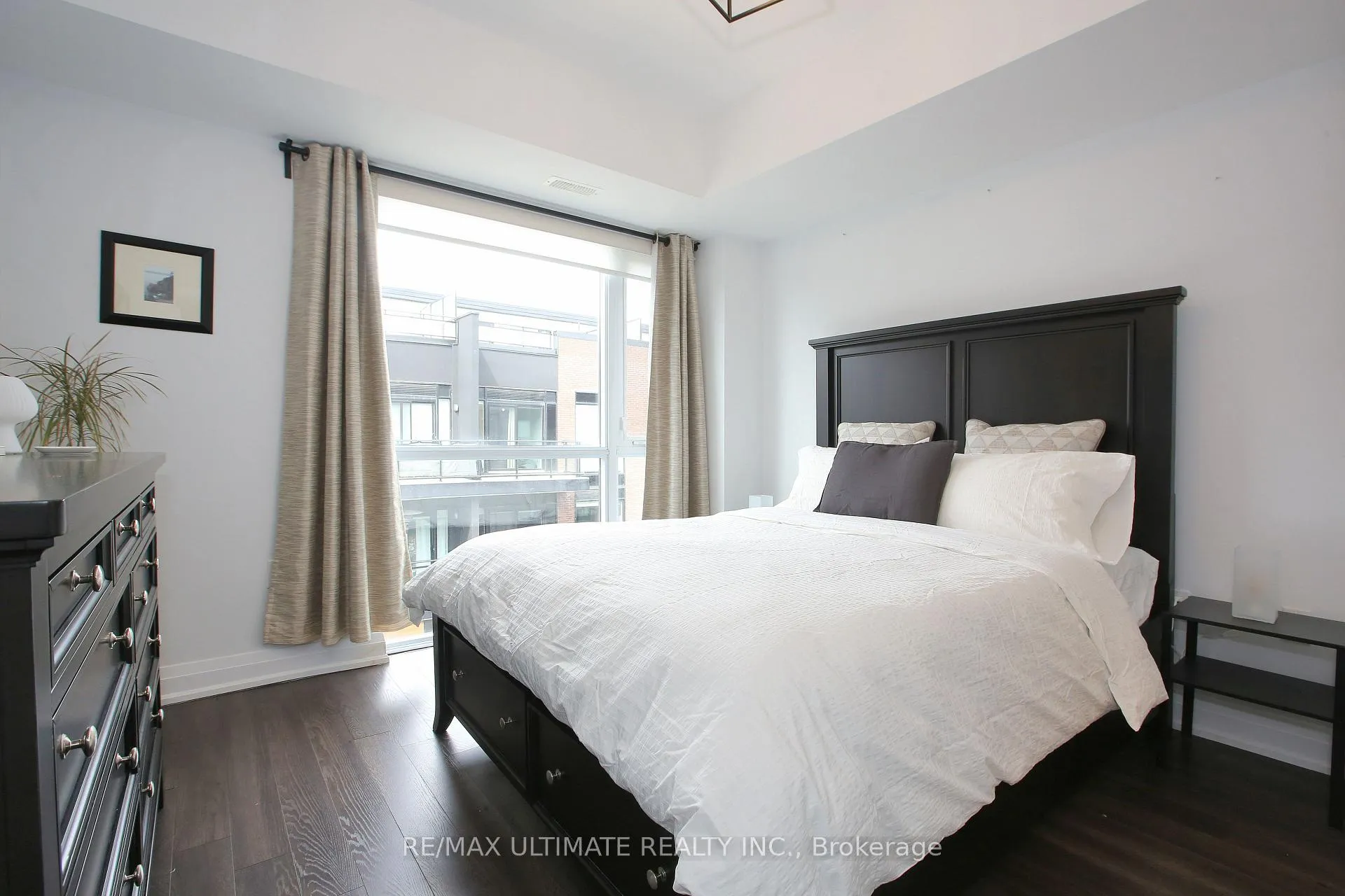 Photo 20 of Unit E403, 52 Coles Avenue, Vaughan, Vaughan Grove — HOMEH