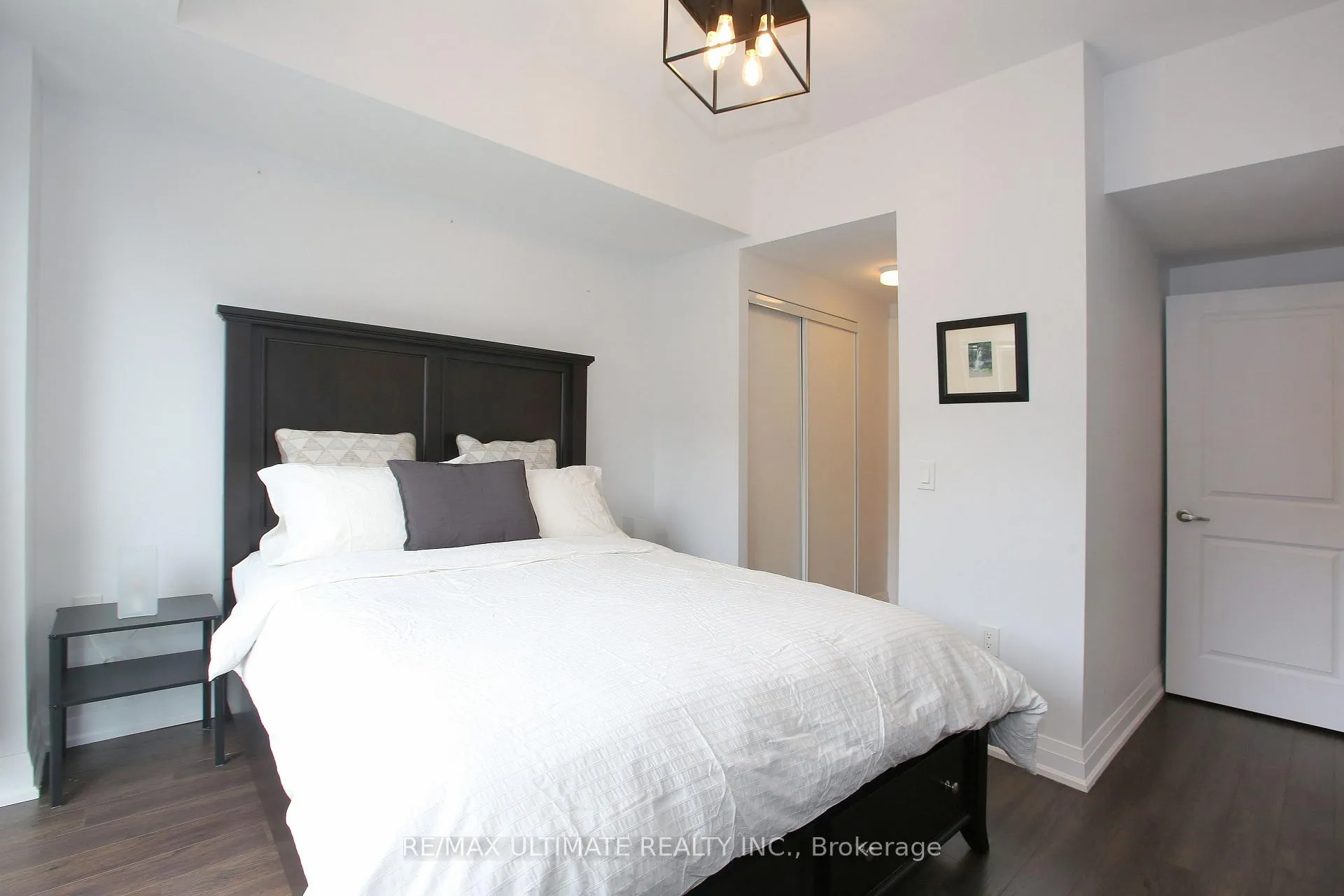 Photo 21 of Unit E403, 52 Coles Avenue, Vaughan, Vaughan Grove — HOMEH