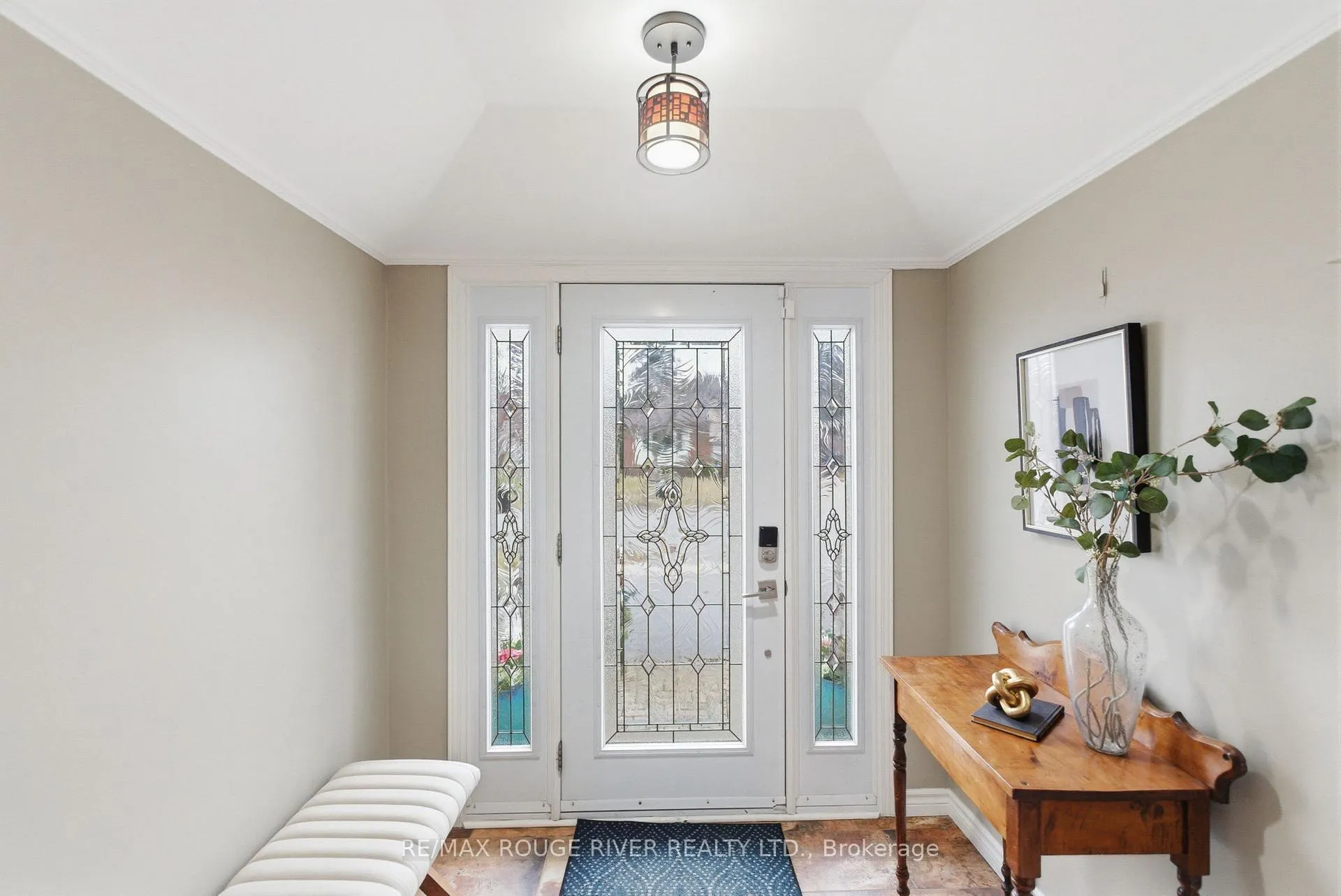 Photo 2 of 209 Darcy Street, Oshawa, Centennial — HOMEH
