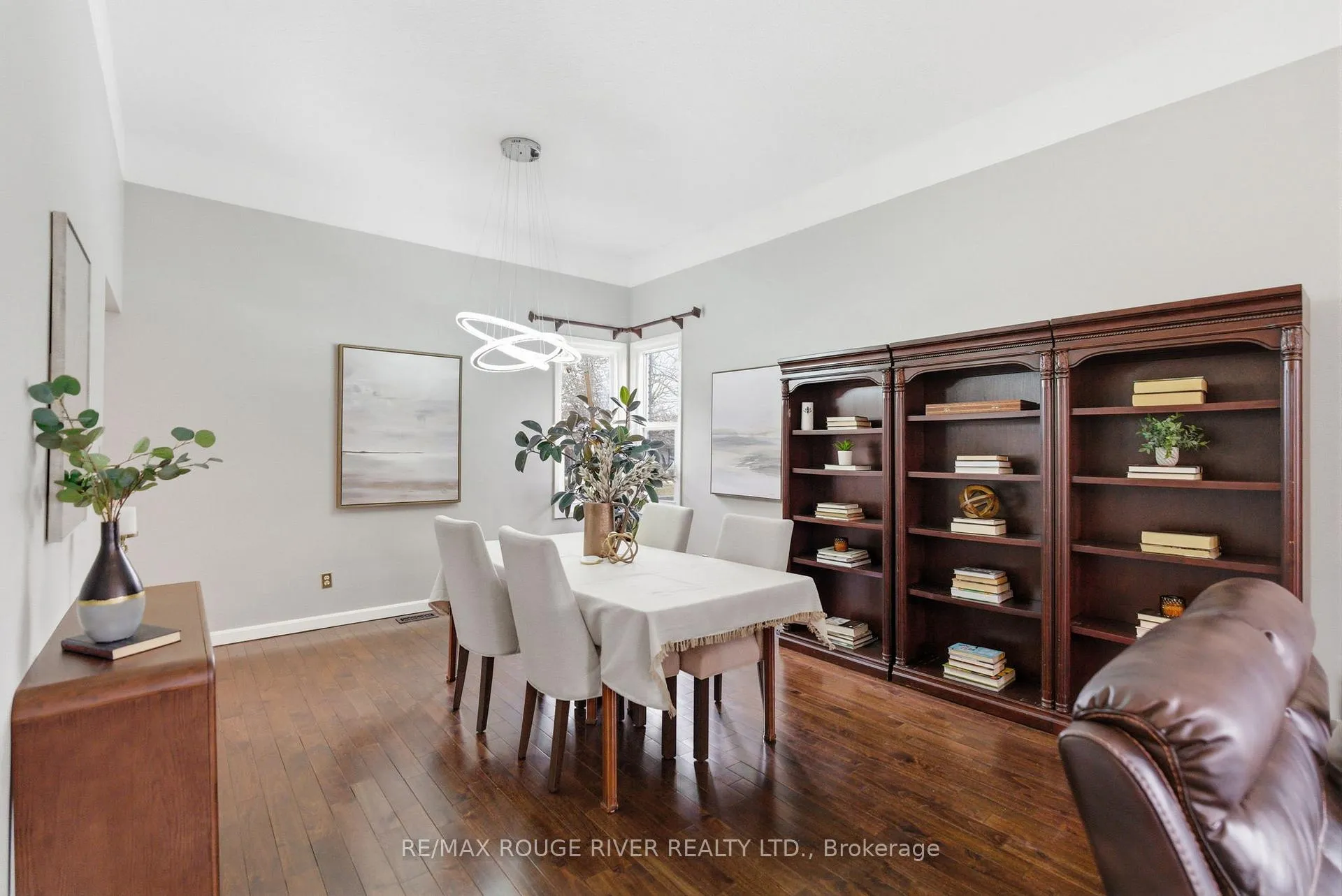 Photo 8 of 209 Darcy Street, Oshawa, Centennial — HOMEH