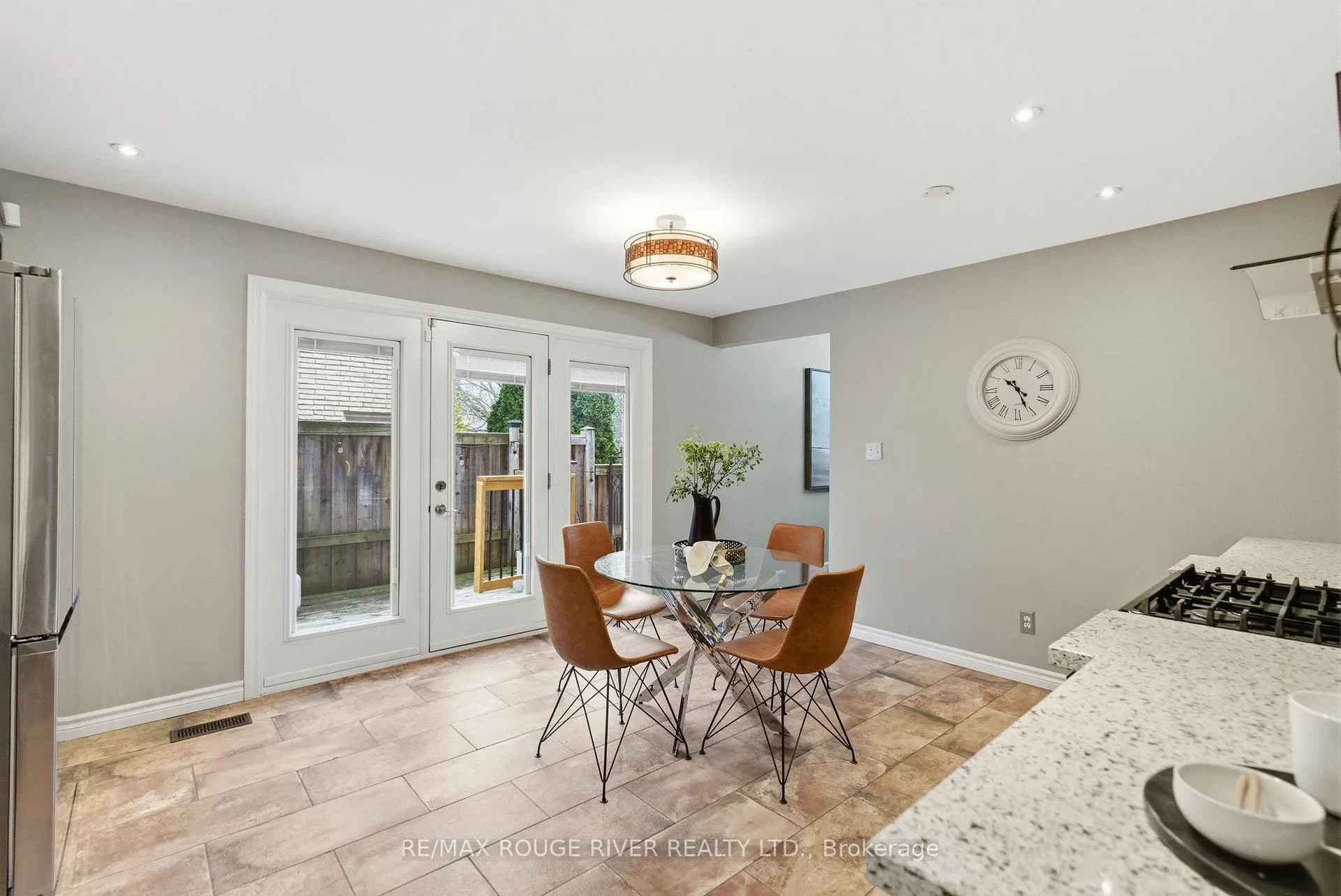 Photo 12 of 209 Darcy Street, Oshawa, Centennial — HOMEH