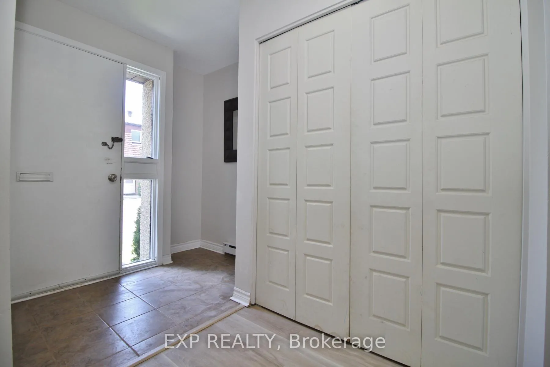 Photo 2 of Unit 52, 3691 Albion Road, Ottawa, Sawmill Creek/Timbermill — HOMEH